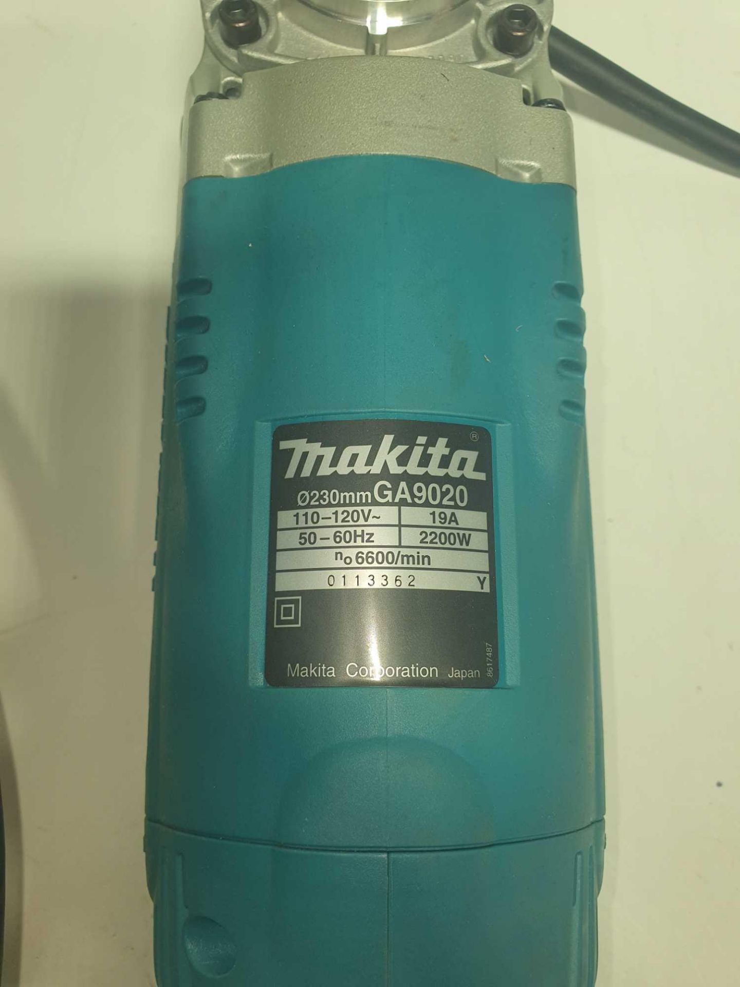Makita angle grinder - Image 3 of 3