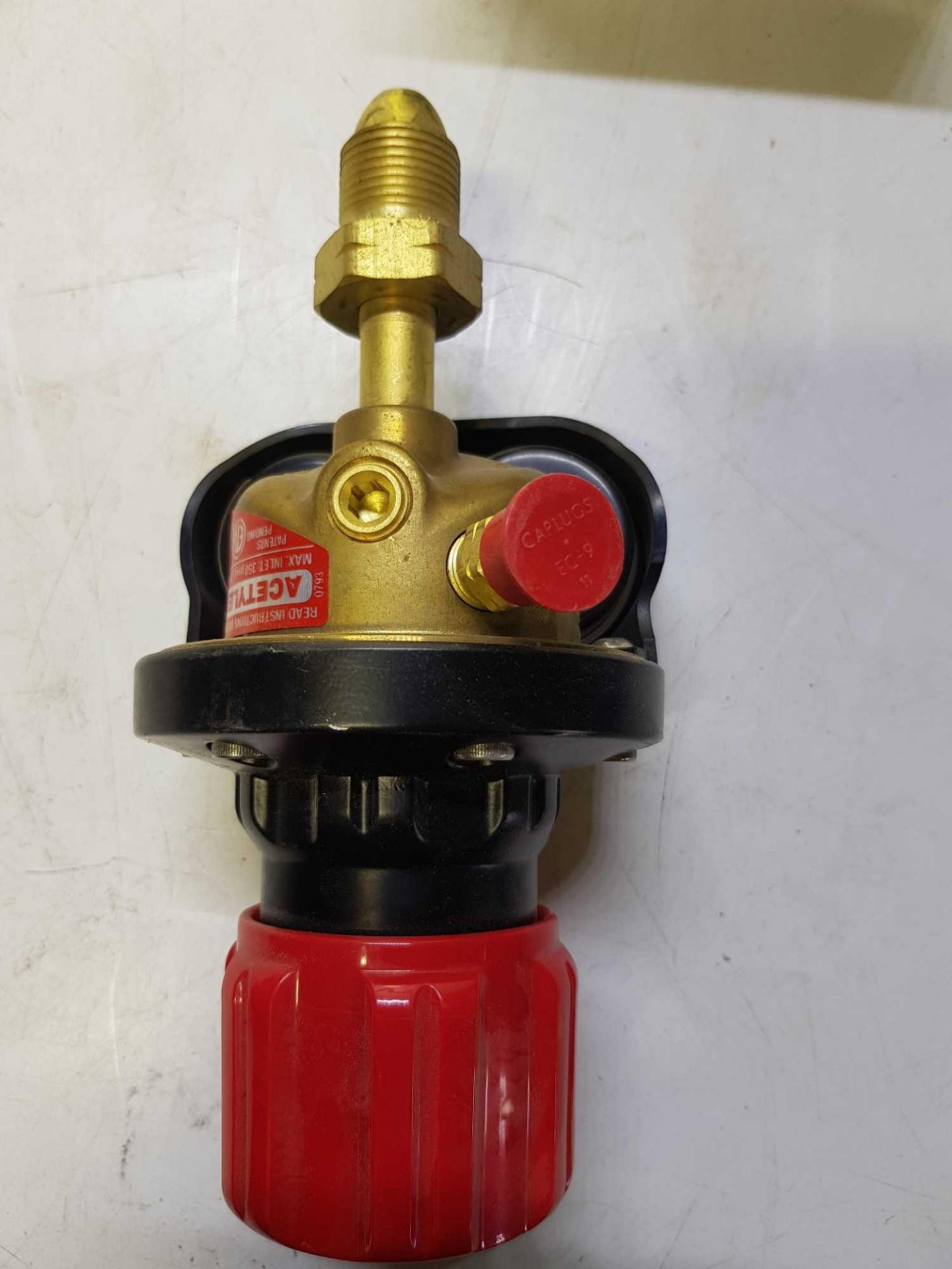 Victor pressure regulator - Image 4 of 4