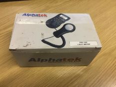 Alphatek Tek1336 Light meter