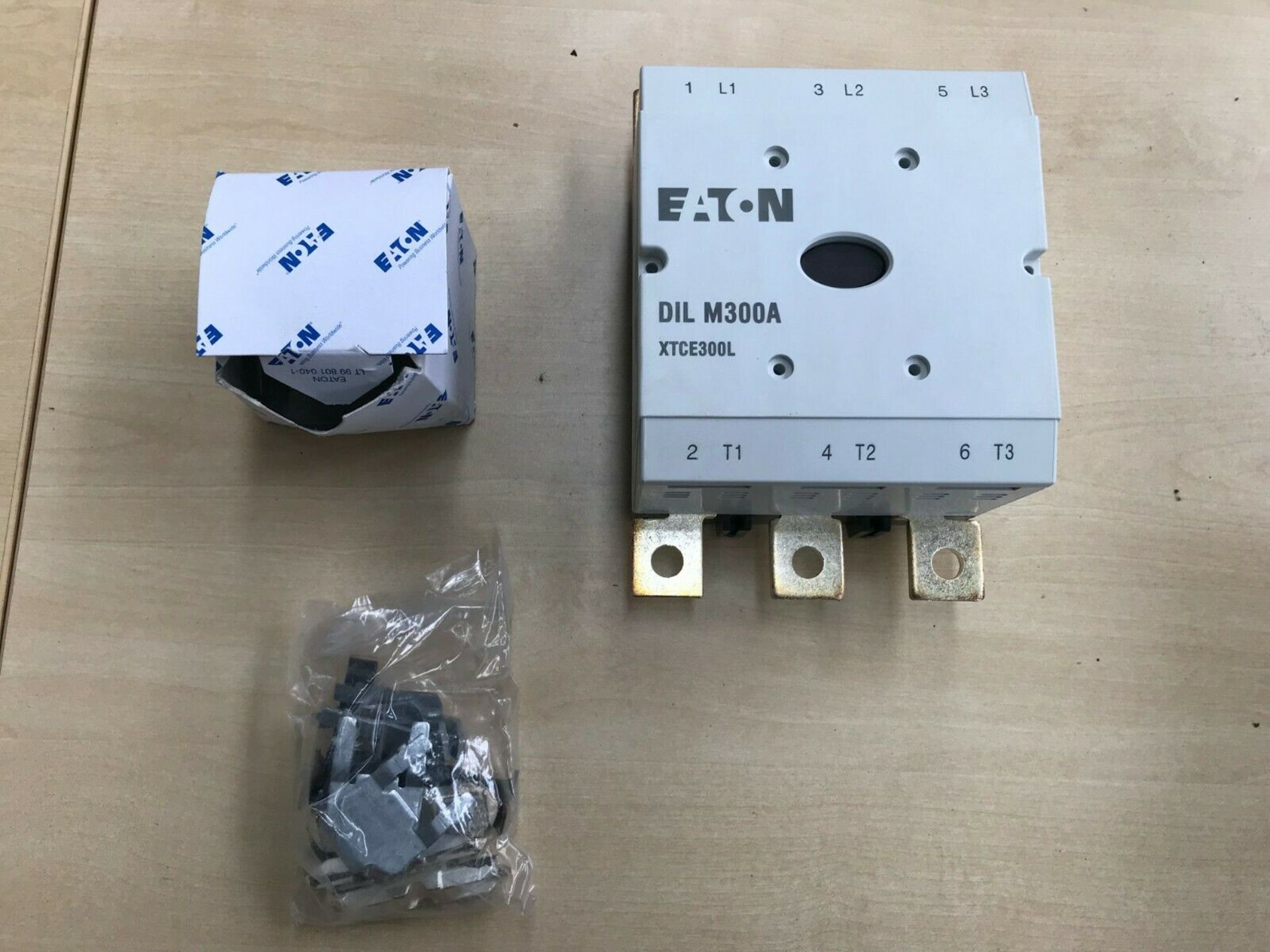 DILM300A-XOCT 139559 Eaton Moeller Contactor