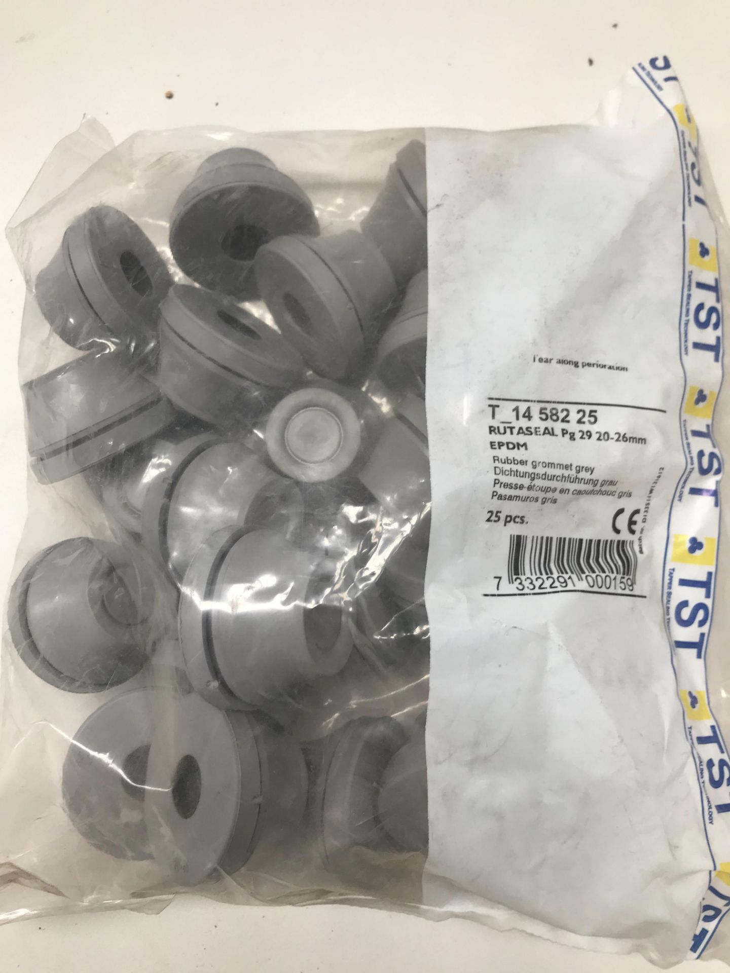 Large Quantity of Rutaseal Grommets - Image 2 of 3