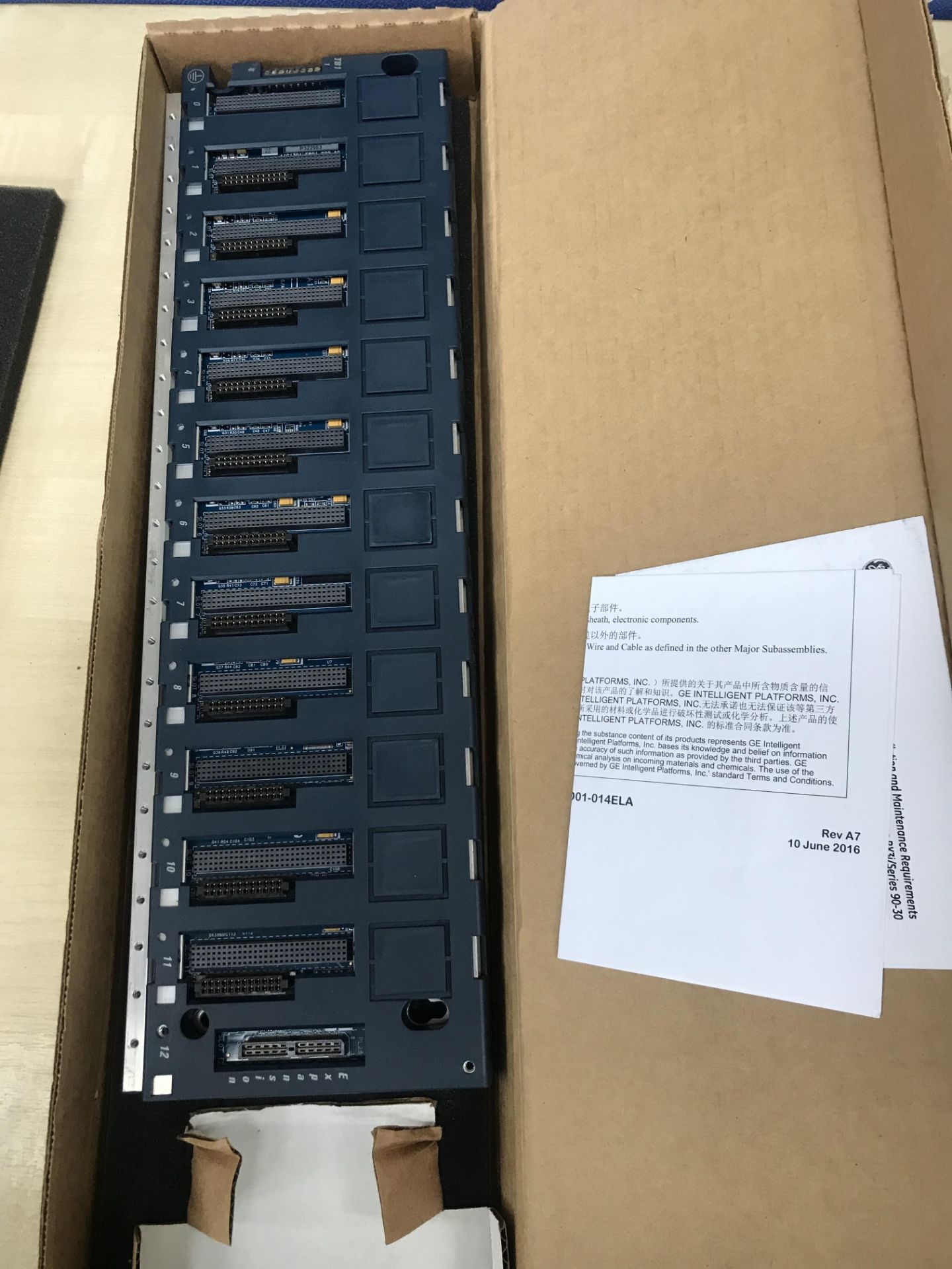 GE Fanuc 12 Slot Universal Backplane ASM, IC695CHS012, RX3i