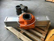 200 mm Pneumatic Pinch Valve & 2 x Spare Sleeves