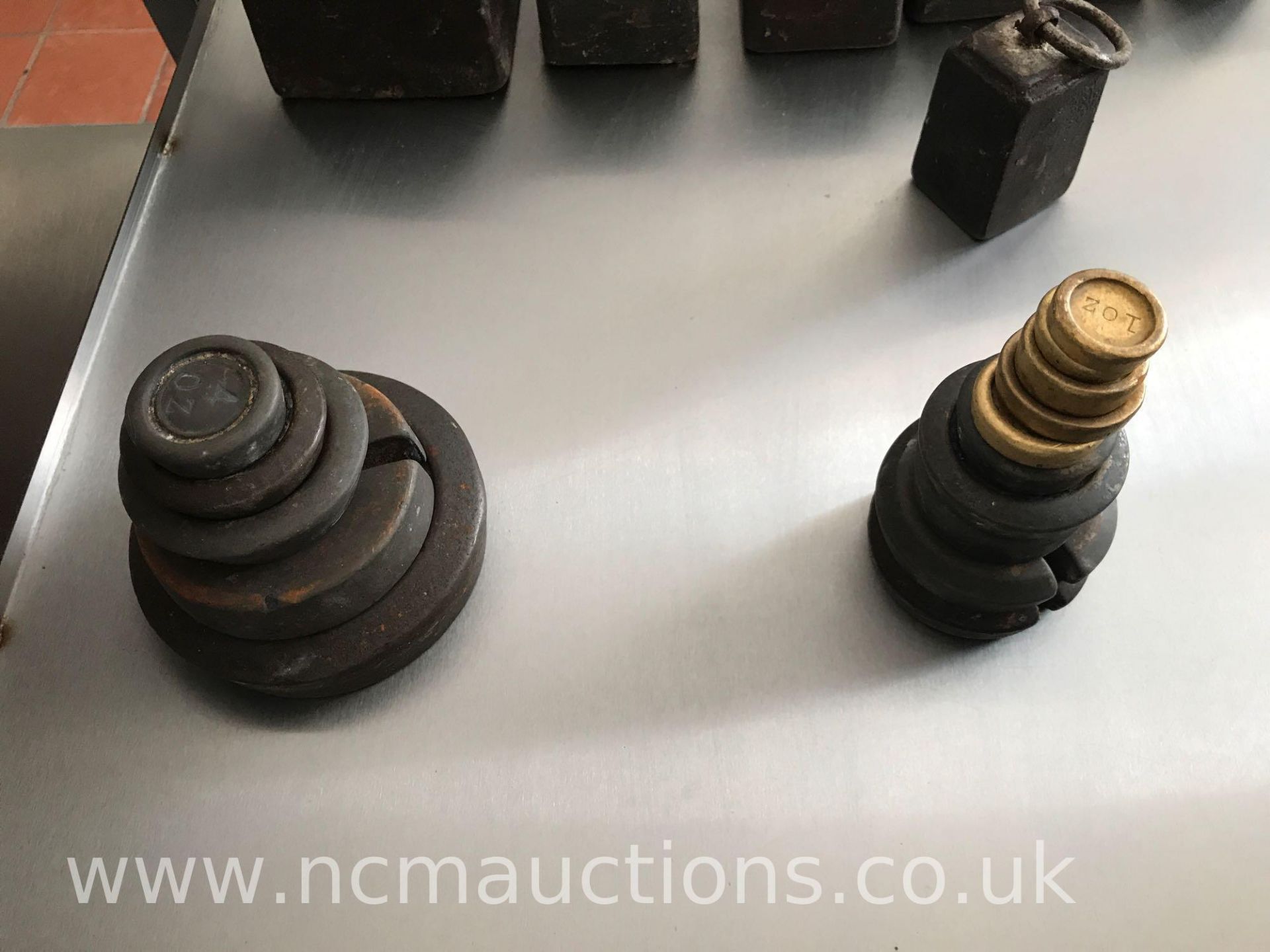 Selection of Antique Weights - Image 3 of 4