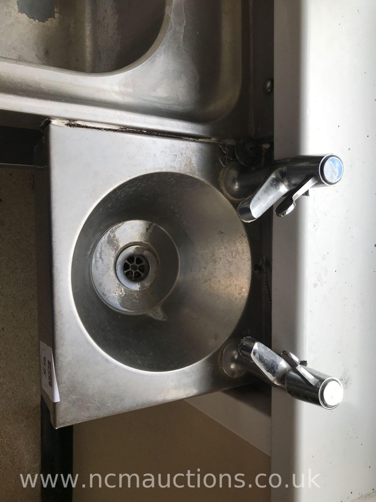 Stainless Steel Hand Washing Basin - Image 2 of 2
