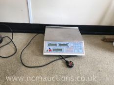 Digital Weighing Scales