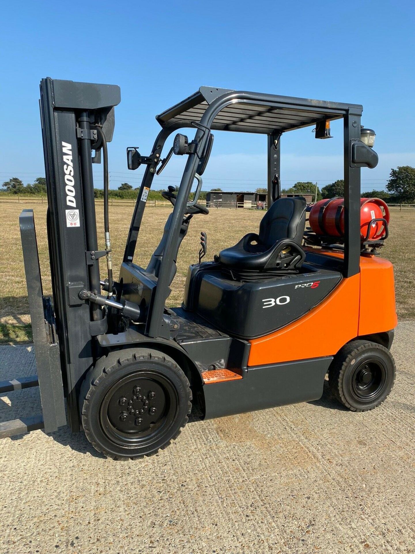 Doosan Gas Forklift Truck - Image 2 of 4