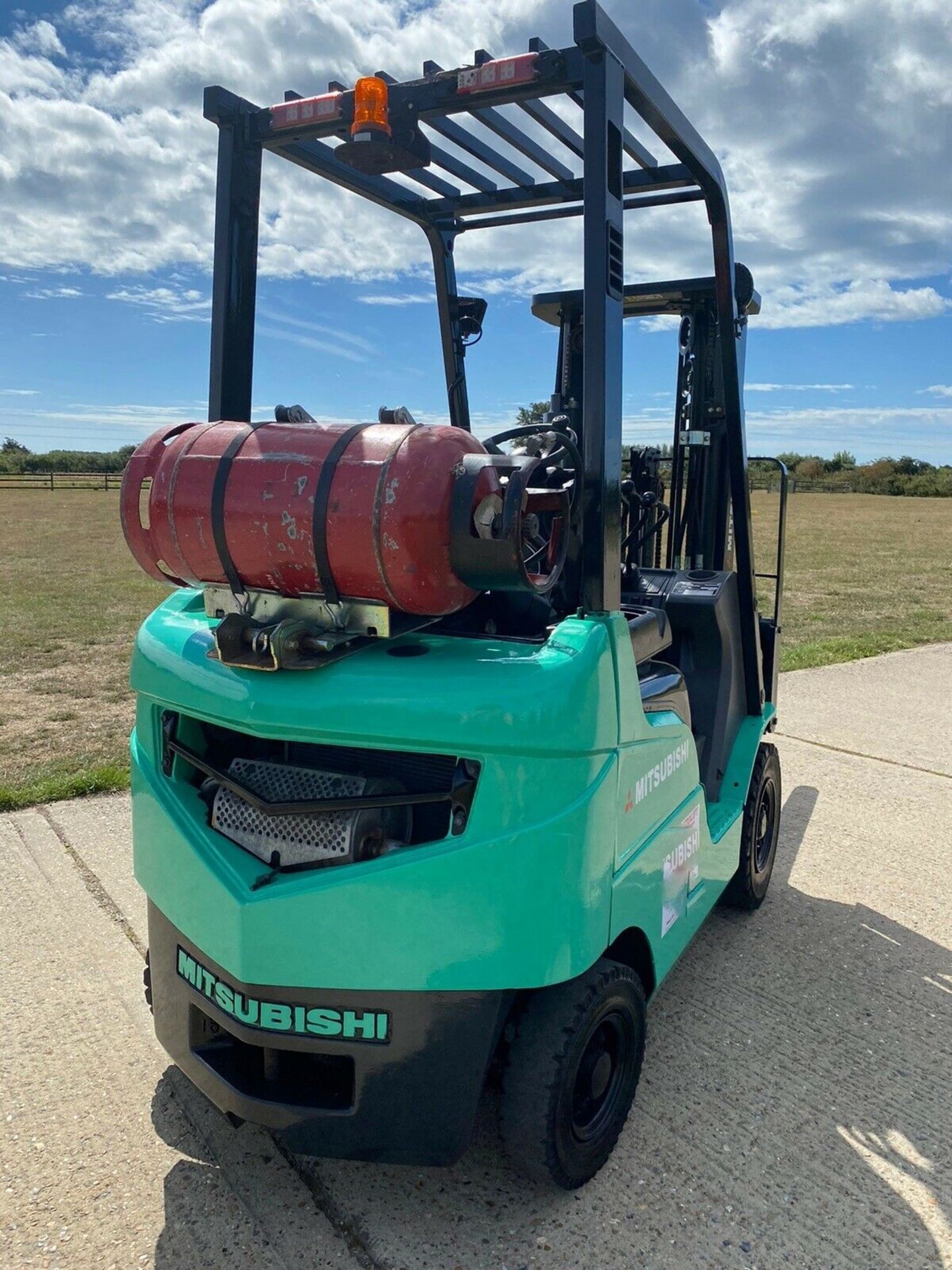 Mitsubishi Gas Forklift Truck - Image 2 of 6