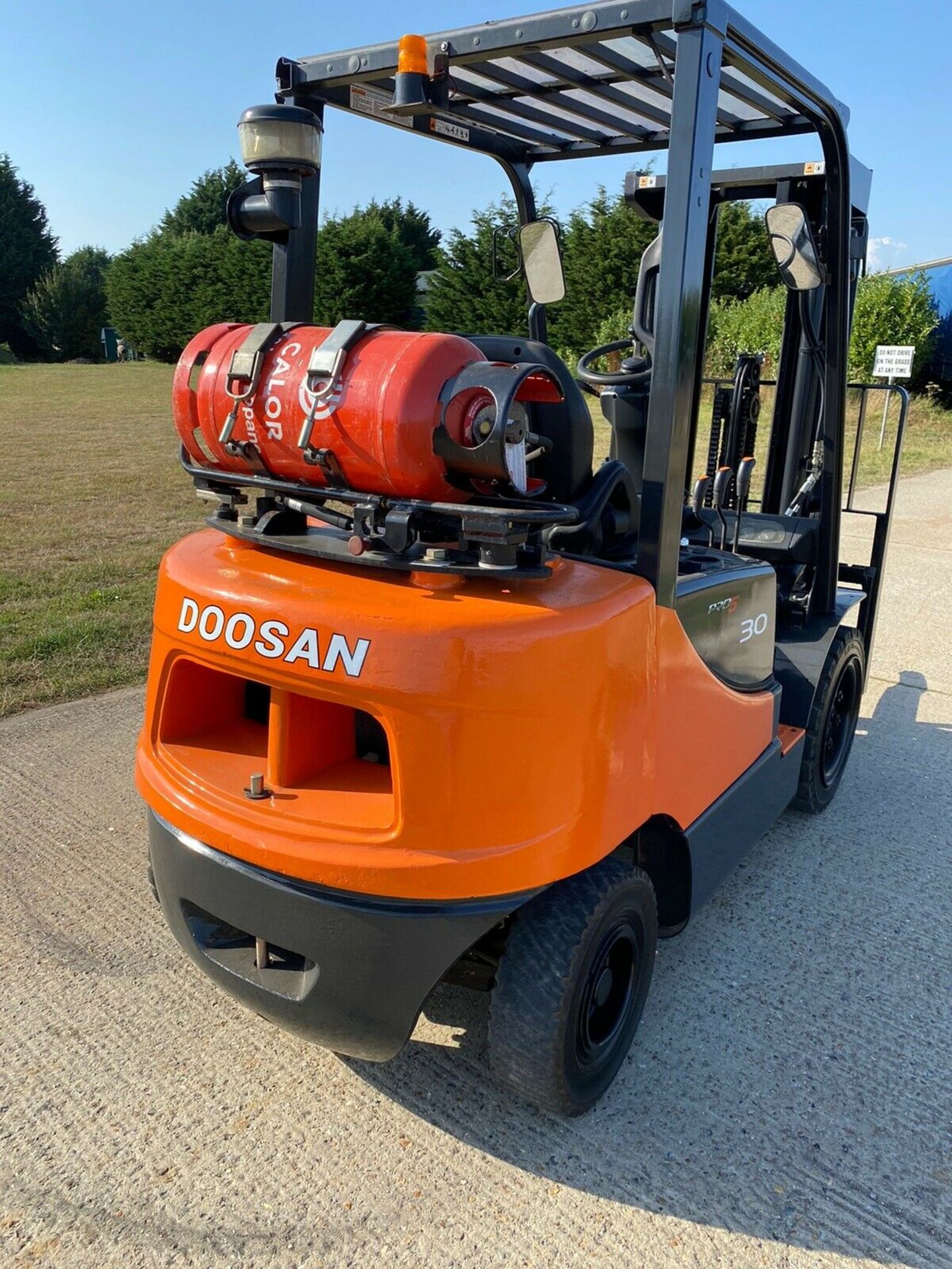 Doosan Gas Forklift Truck - Image 3 of 4