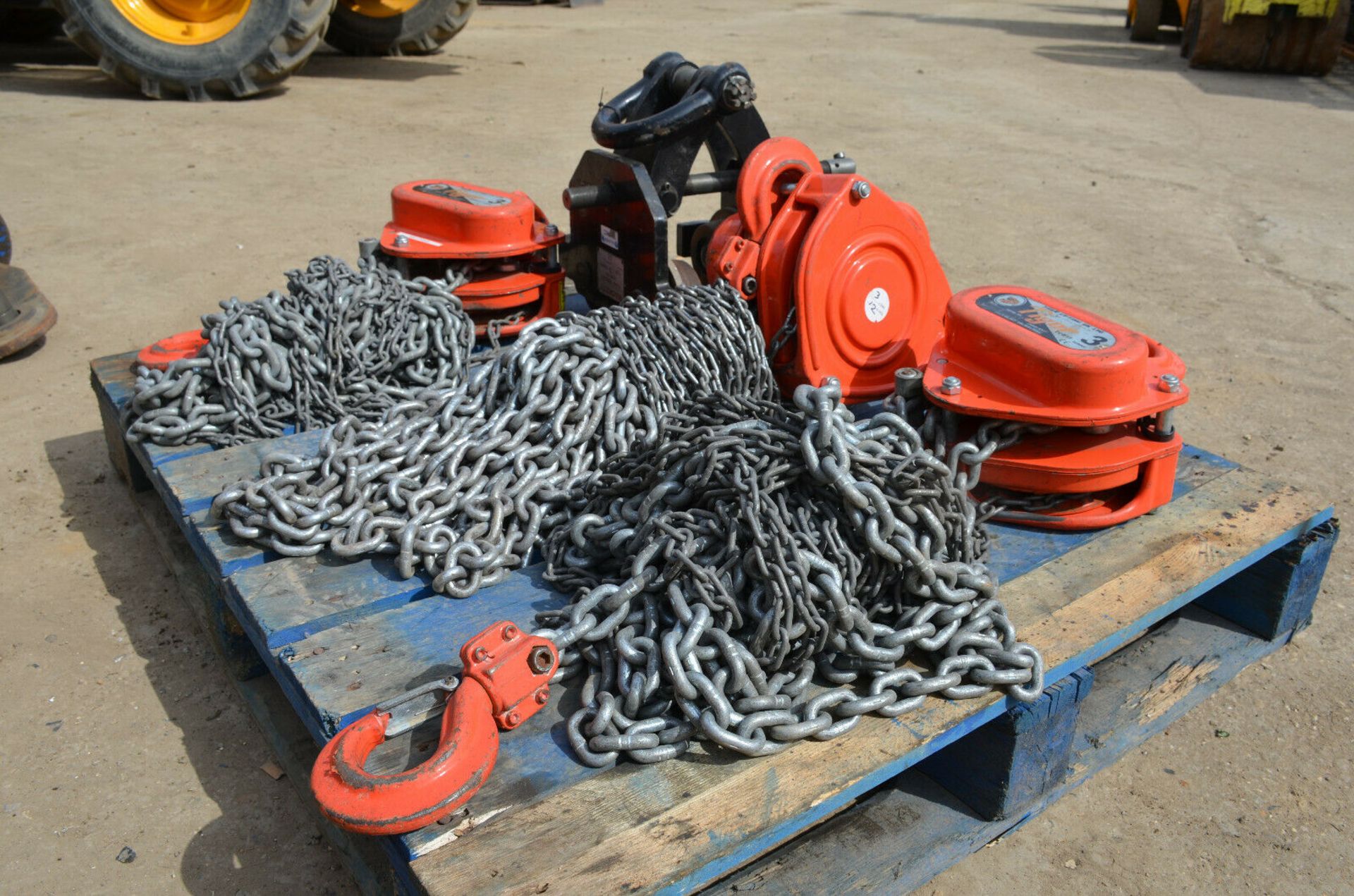 Tiger Heavy Duty Chain Block Hoist TCB11 - Image 2 of 5