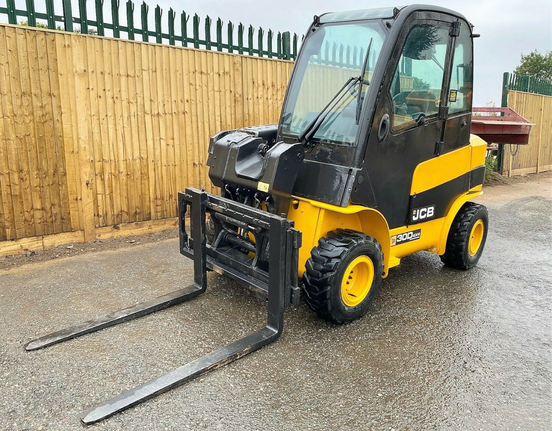 JCB TLT 30D Teletruk / Loadall 4x4 Wastemaster 2015 - Image 2 of 12