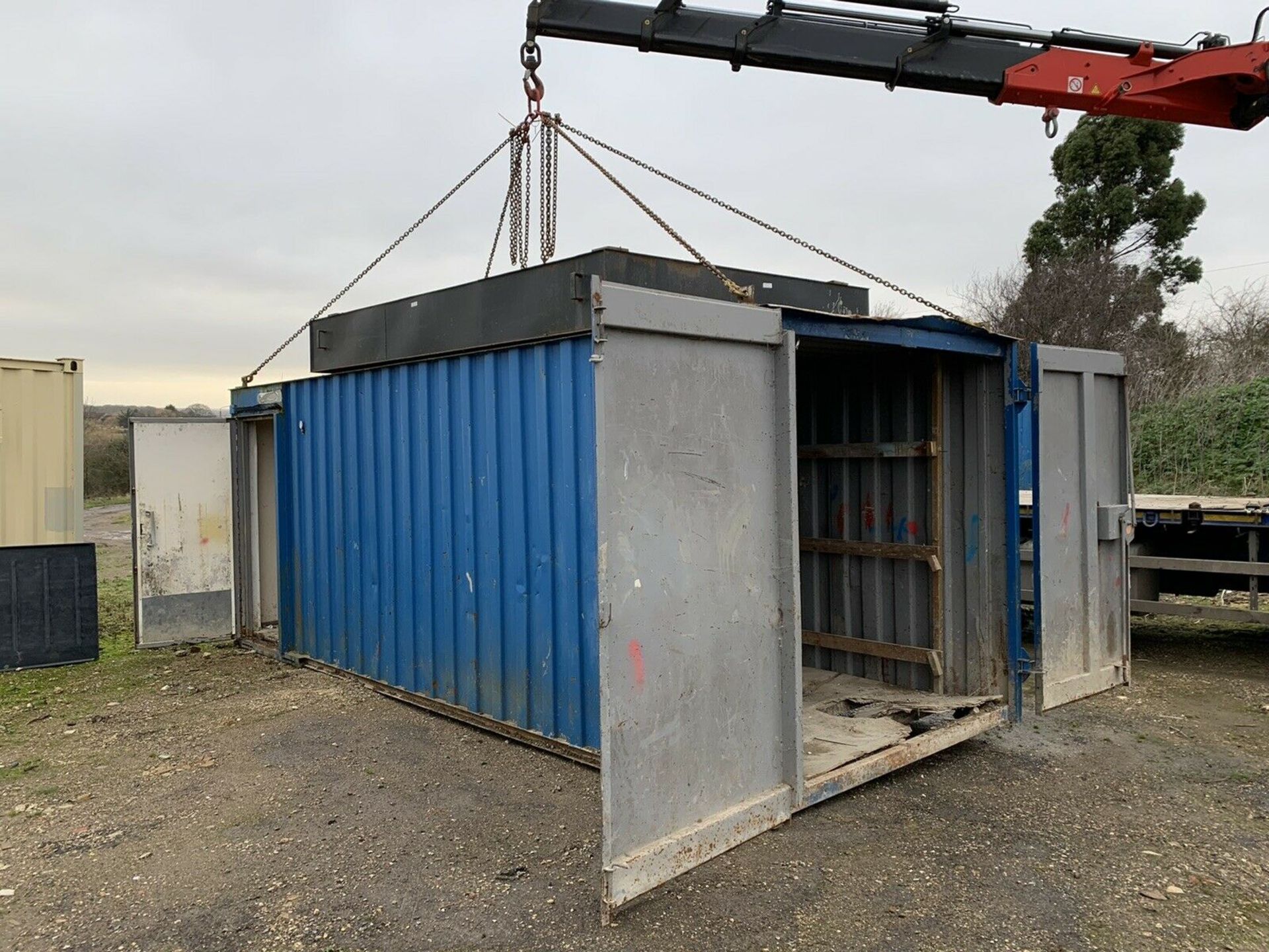 Office / Storage Container Anti Vandal Steel Portable Building 20ft x 8ft - Image 2 of 11
