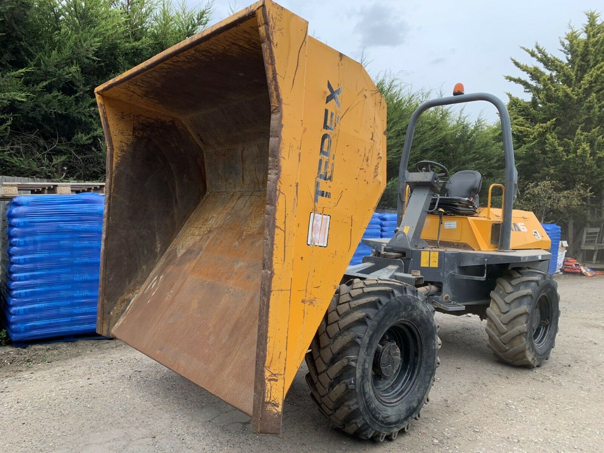 Terex Straight Tip TA6 Dumper 2012 - Image 2 of 10