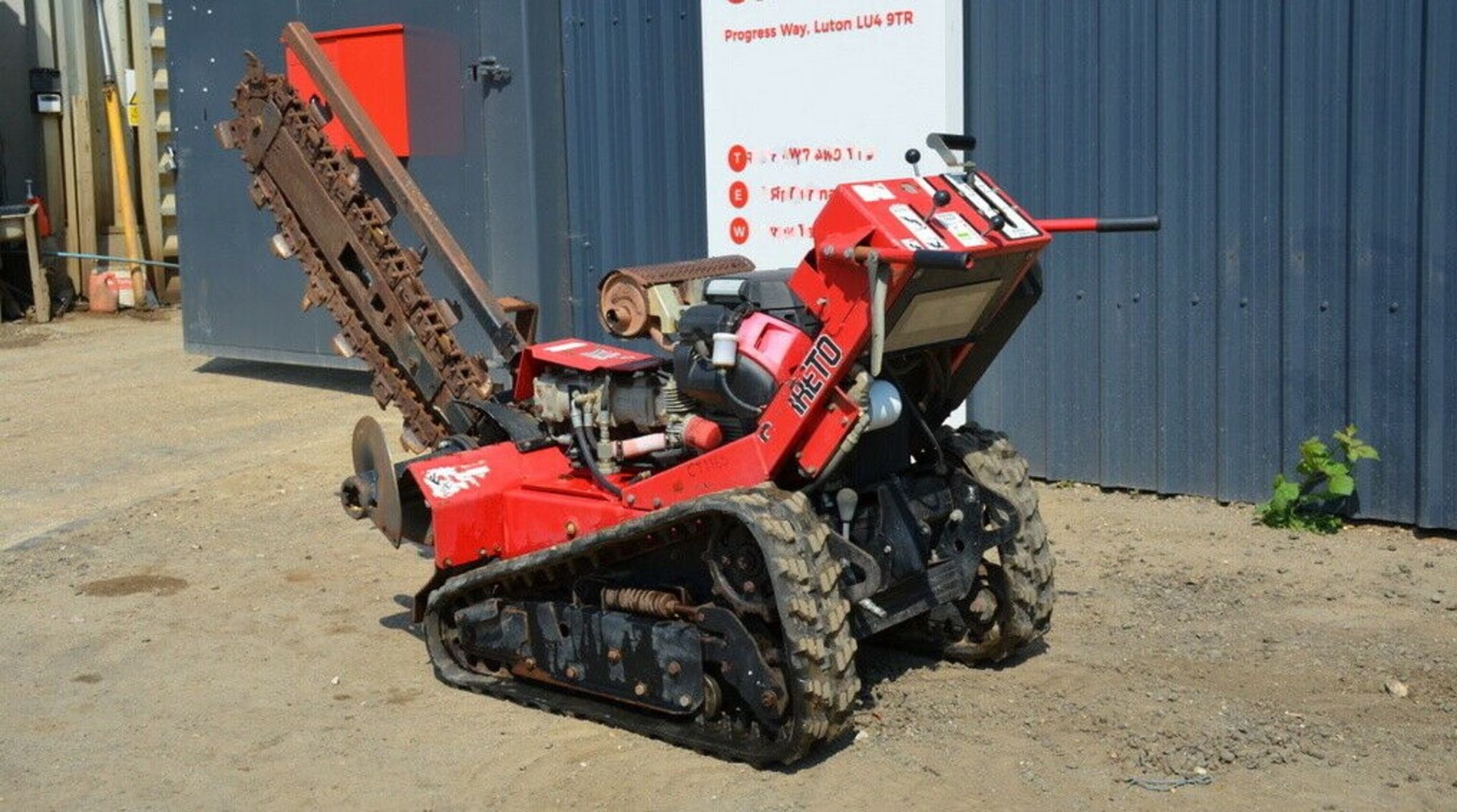 Barretto 2024-TK Track Trencher 2009