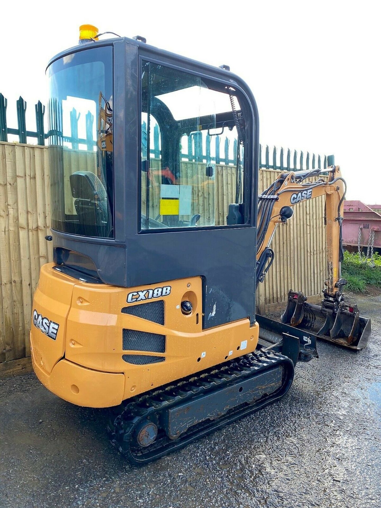 Case CX18B Excavator / Digger (2016) - Image 5 of 12