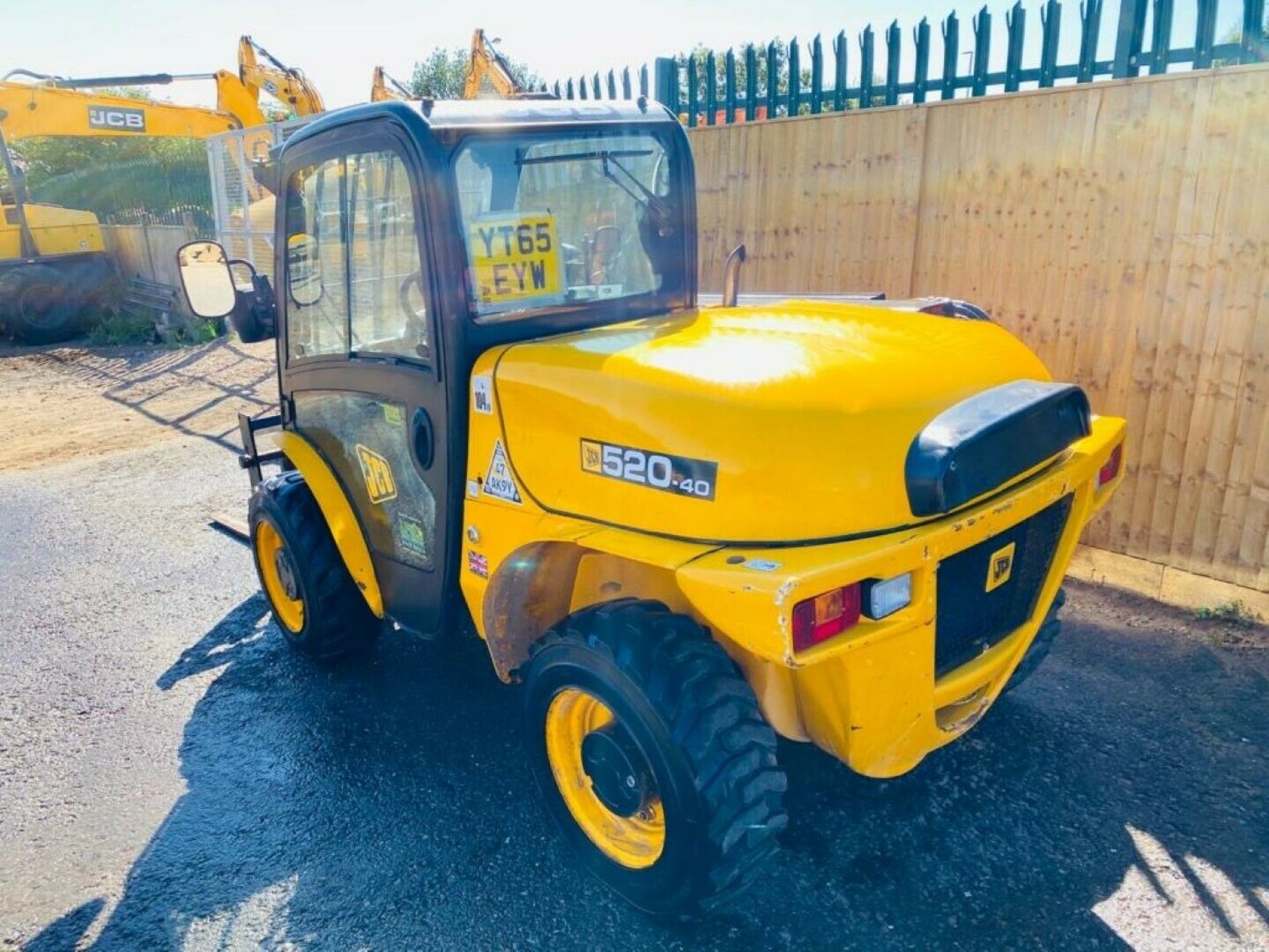 JCB 520-40 Teletruck / Loadall (2015 - Image 6 of 12