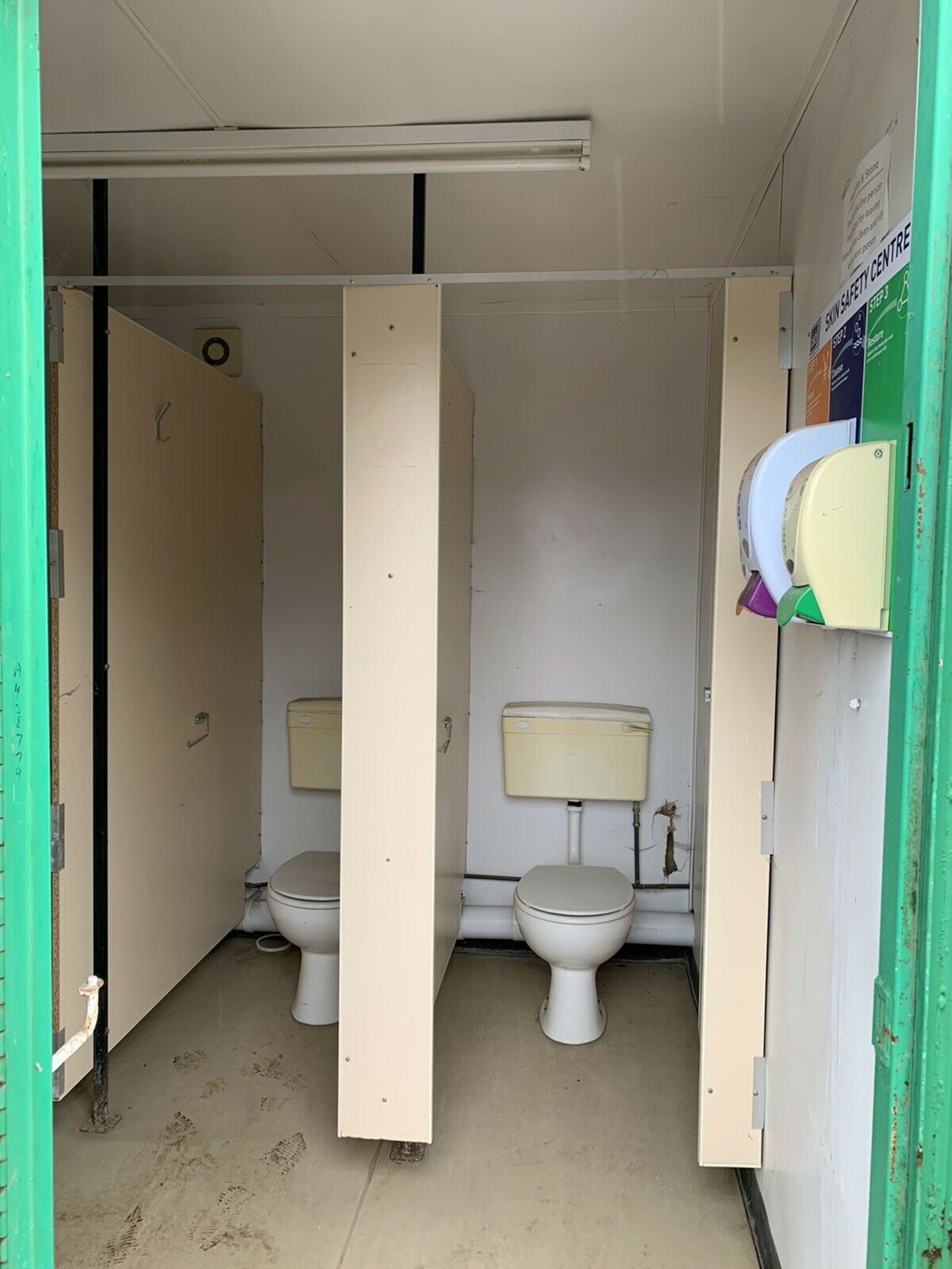 Portable Toilet Block - Image 2 of 8