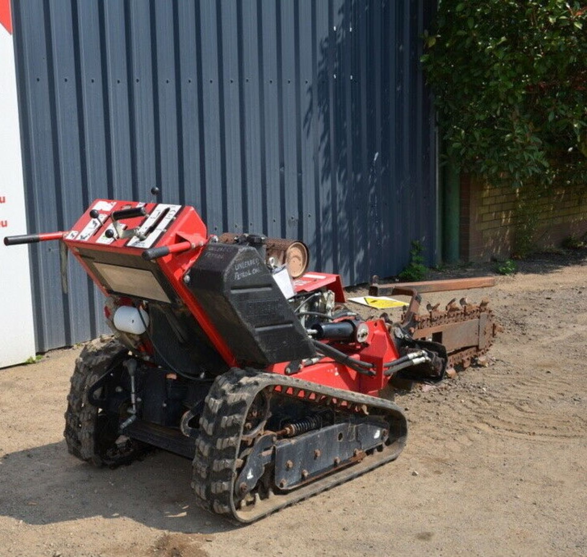 Barretto 2024-TK Track Trencher 2009 - Image 7 of 11