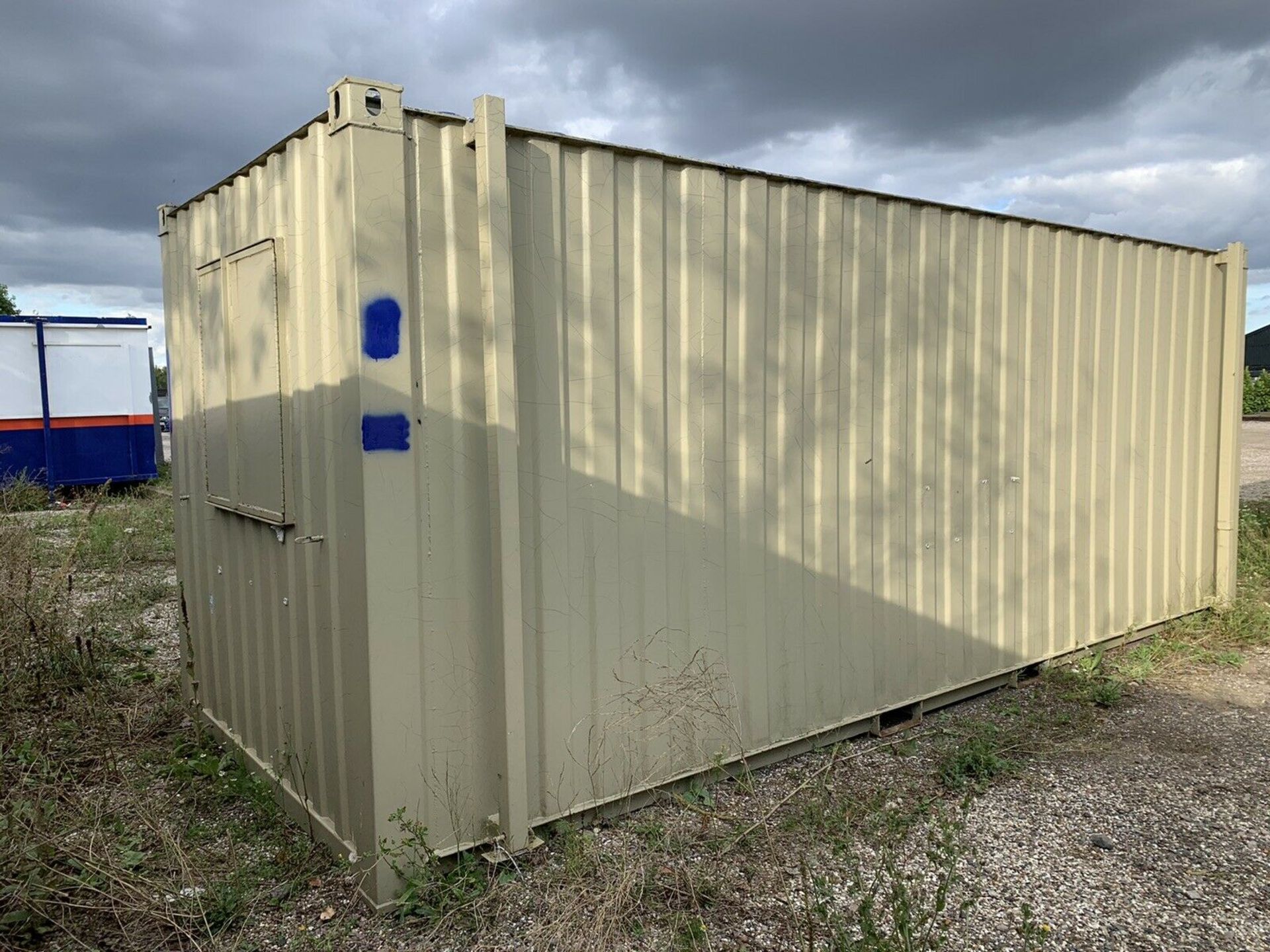 20ft Office Canteen Portable Site Cabin Welfare Unit / Anti Vandal Unit - Image 6 of 6