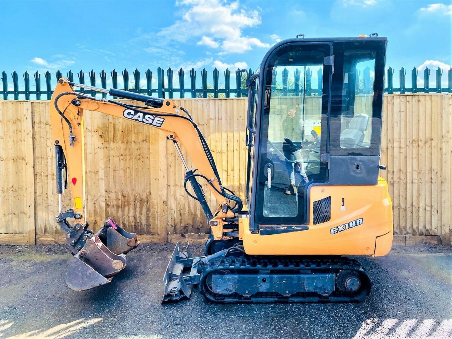 Case CX18B Excavator / Digger (2016)