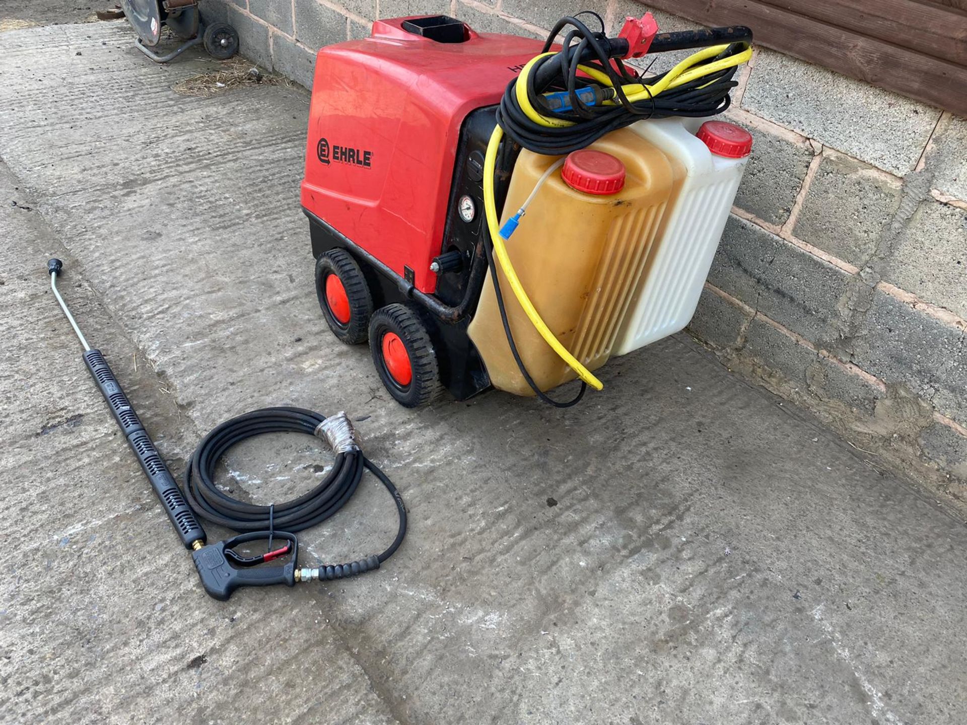 Ehrle pressure washer