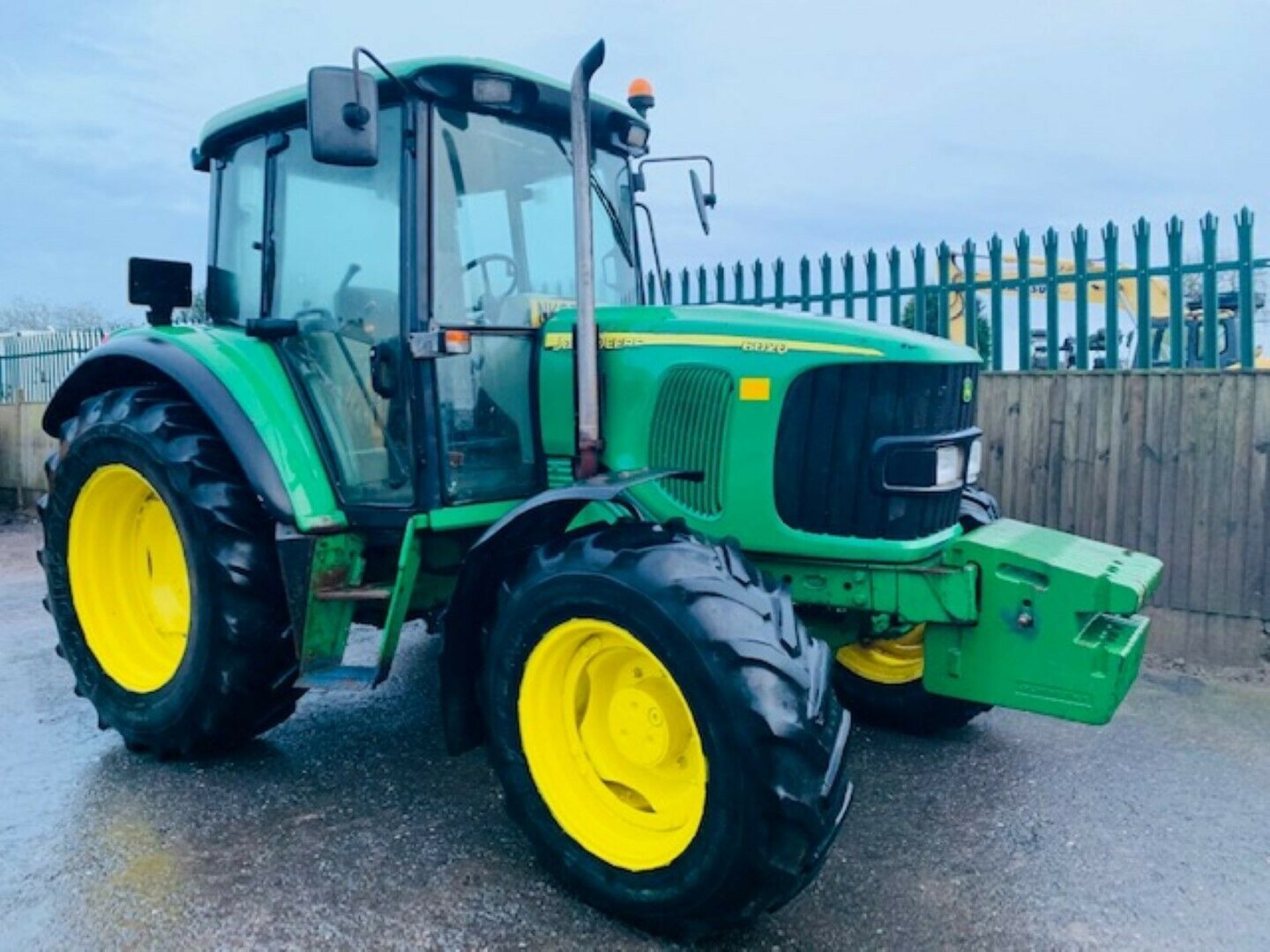 John Deere 3185 Tractor 6020Y - Image 3 of 12