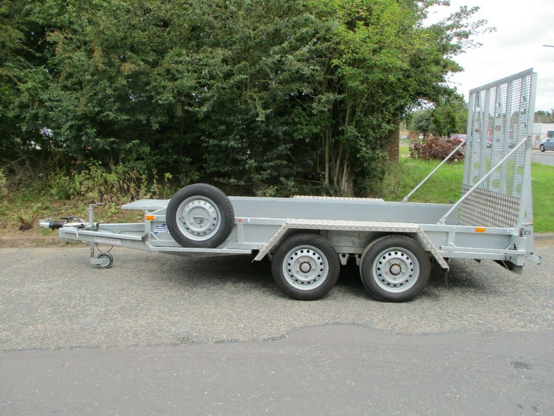 IFOR Williams GP126 trailer