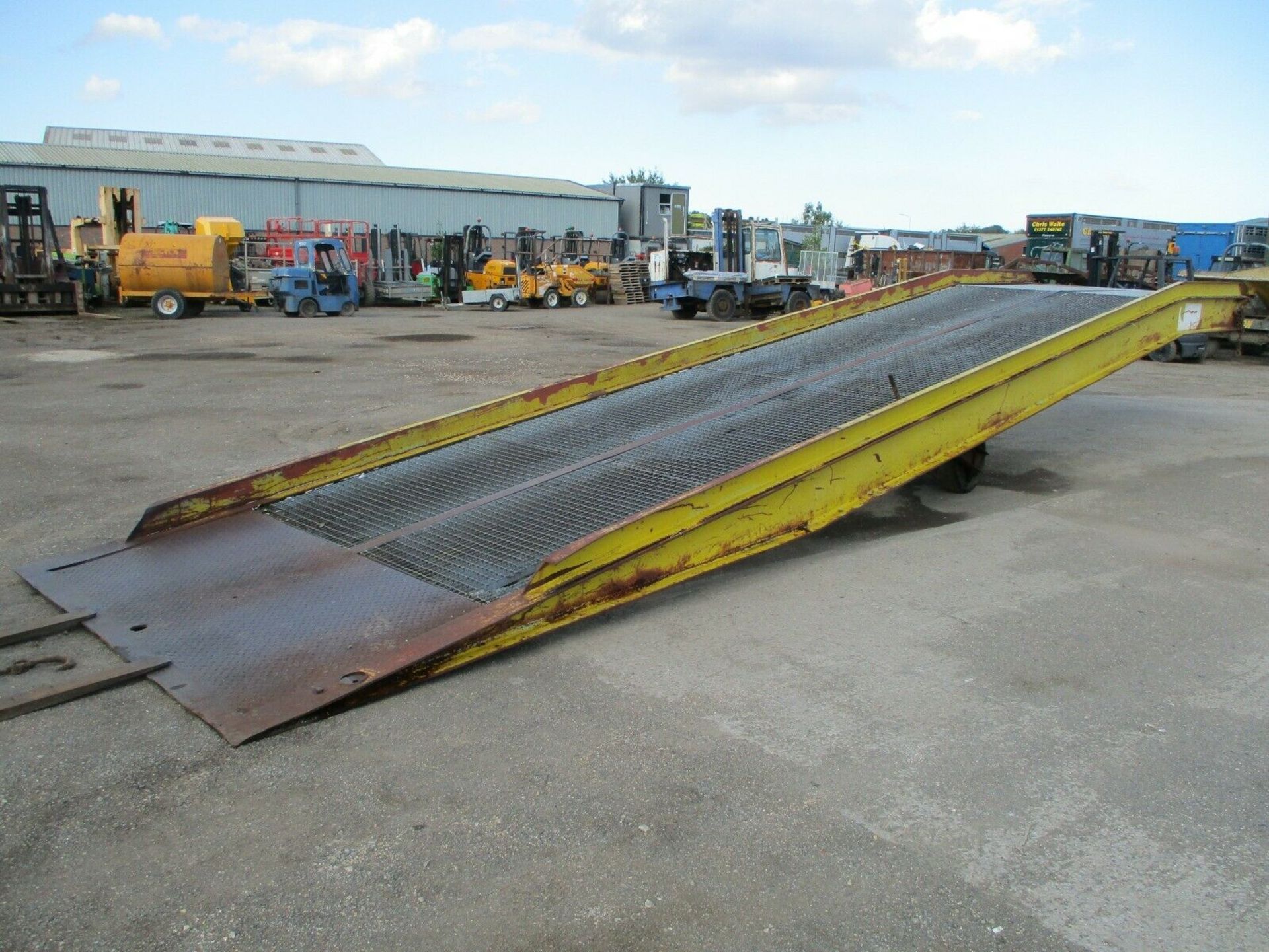 Container Loading Ramp. - Image 8 of 10