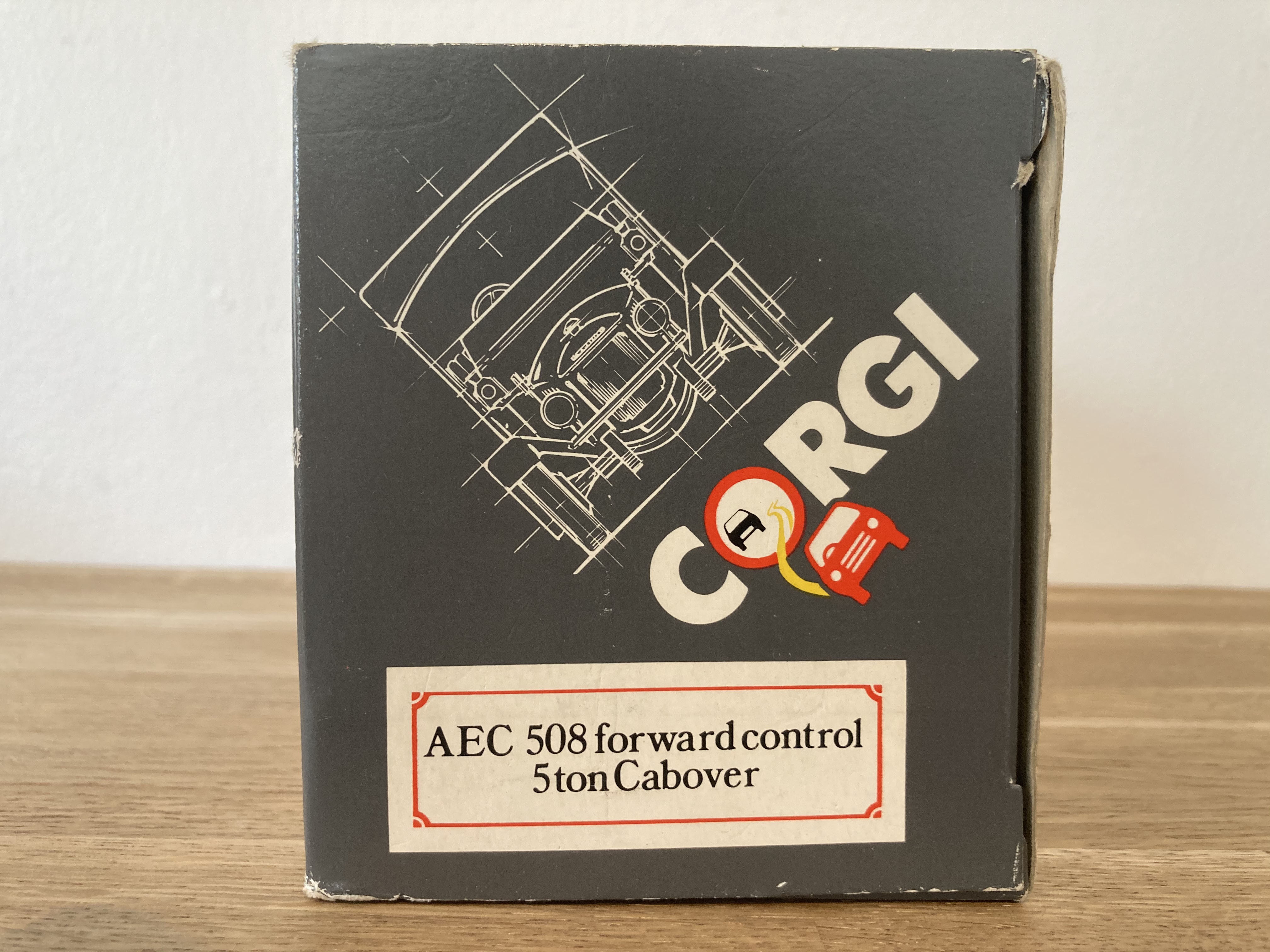 Corgi Classics Royal Mail AEC 508 Forward Control 5 Ton Cabover - Image 4 of 4