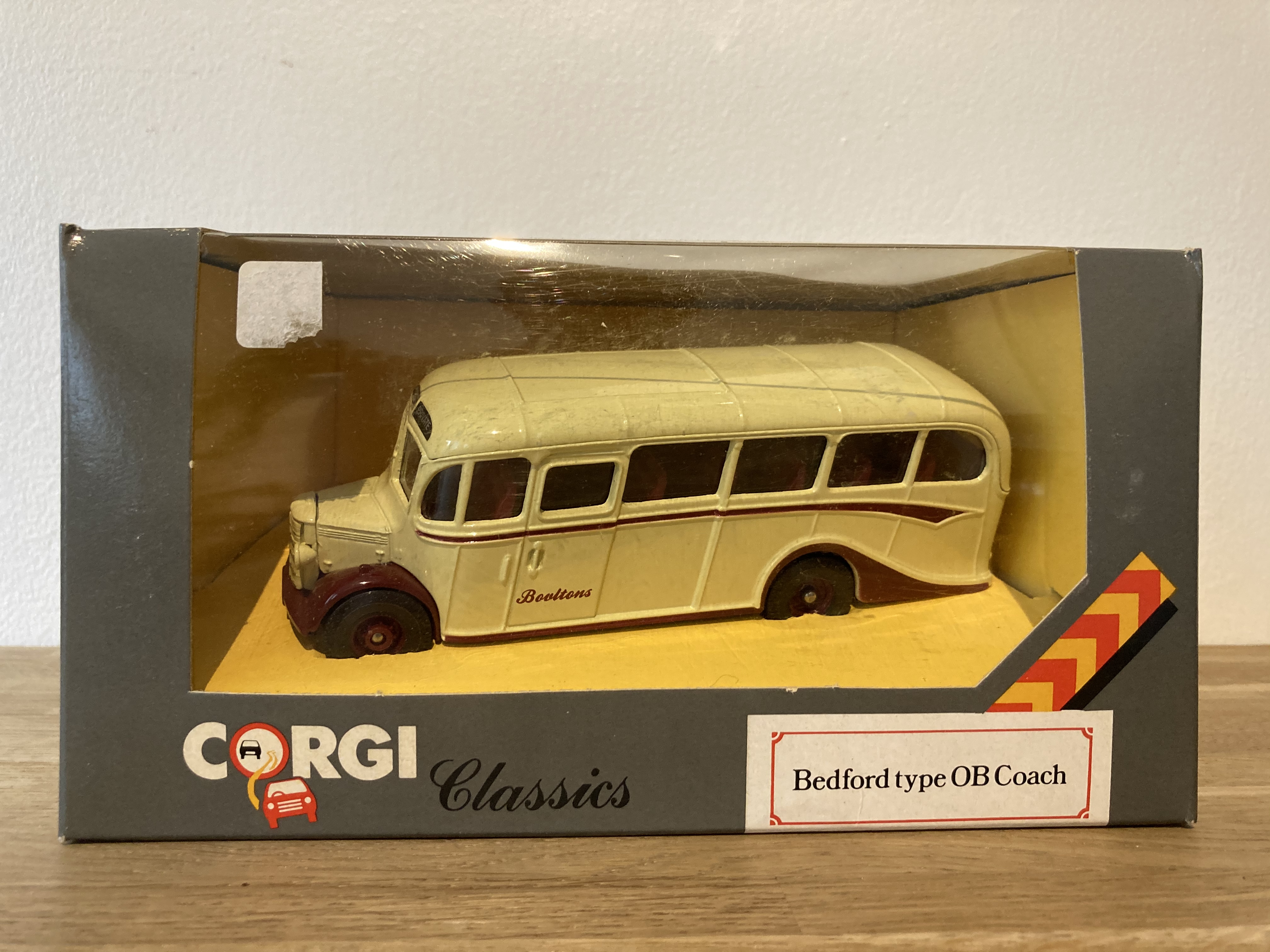 Corgi Classics Boultons Bedford Type OB Coach - Image 2 of 4