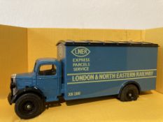 Corgi Classics Express Parcels Service Bedford O Series Van