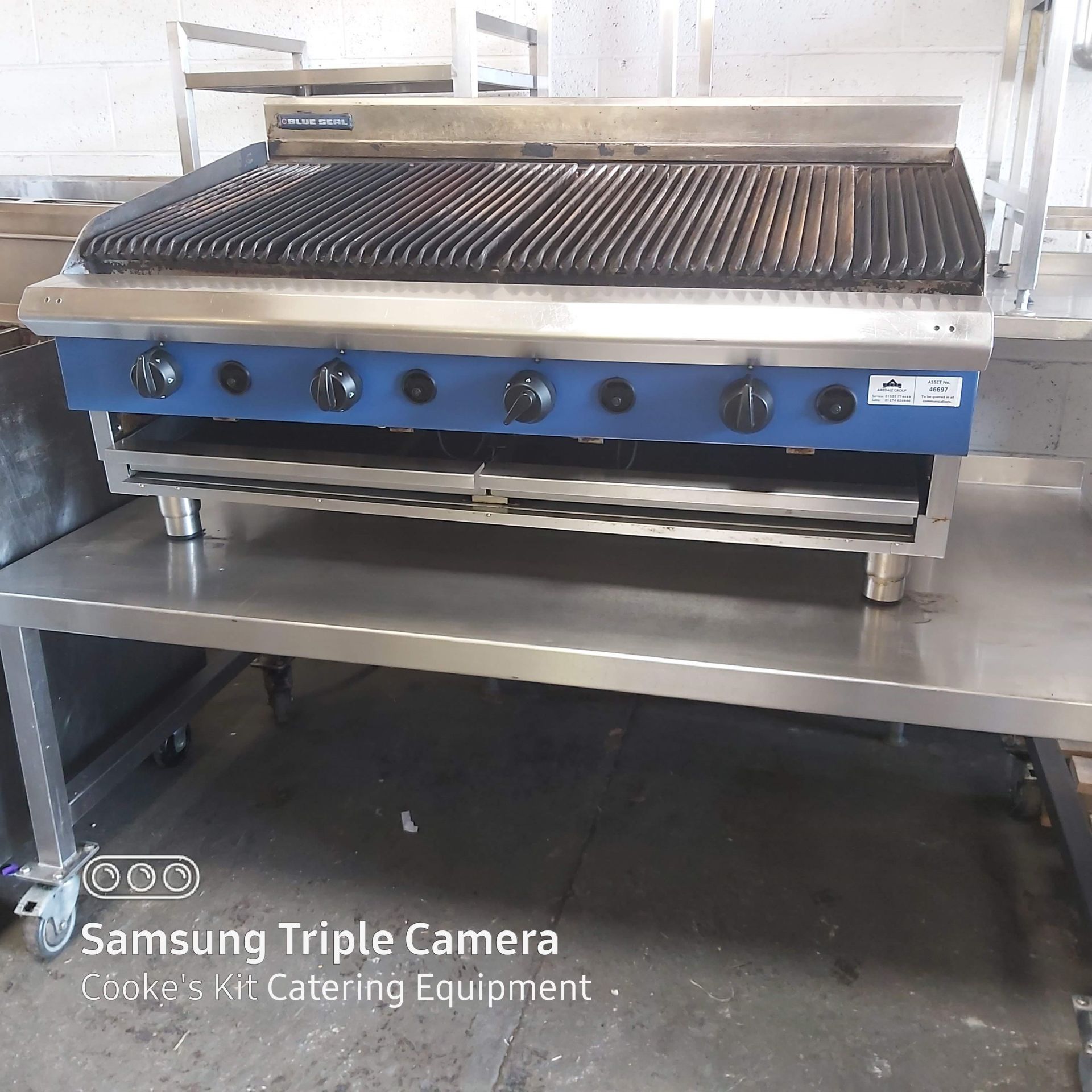 Blue Seal Evolution 120CM 4 Burner Chargrill on Mobile Stand - Image 3 of 3