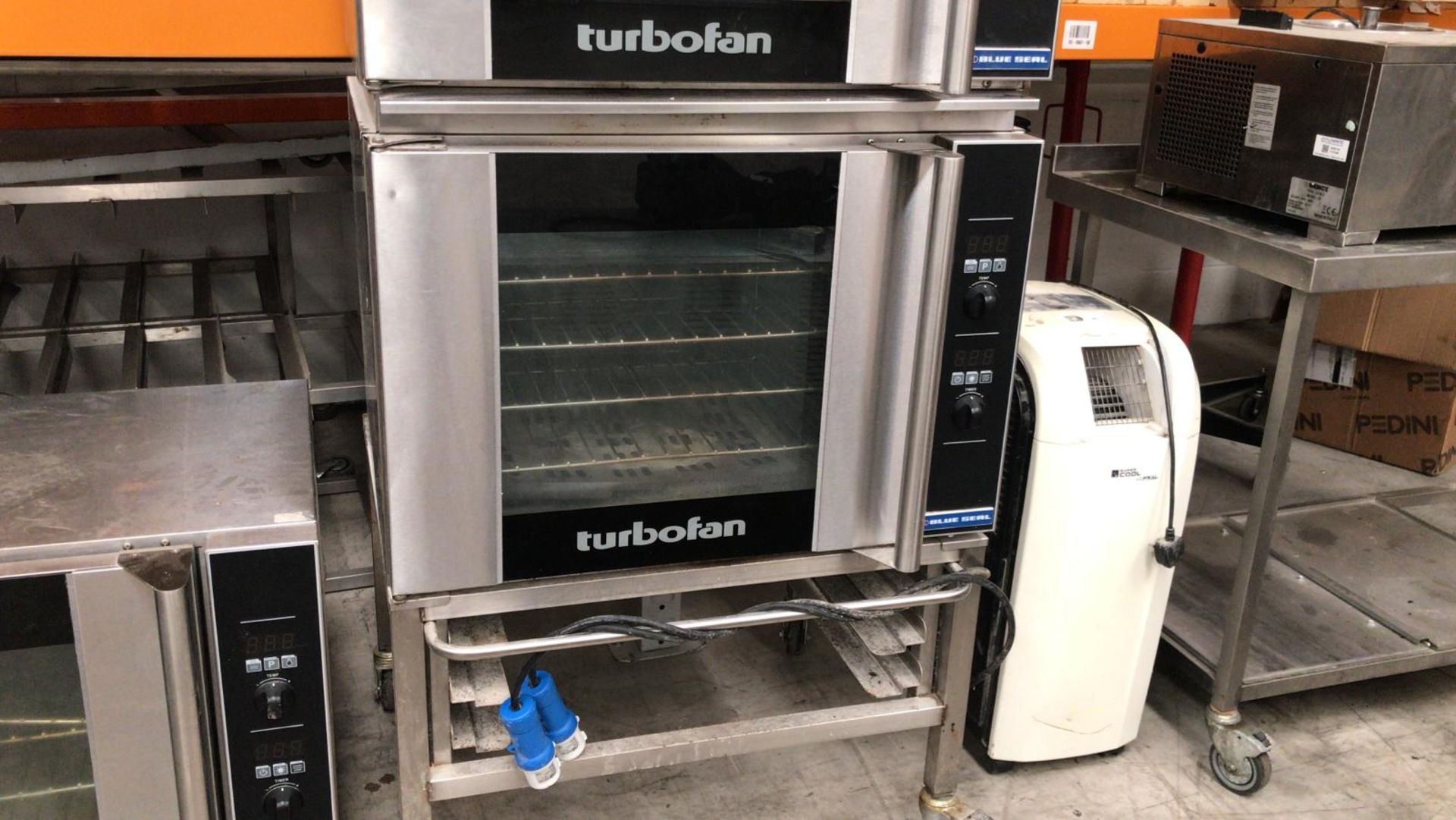 Blue Seal Turbofan Oven x2 on Rolling Stand - Image 2 of 4