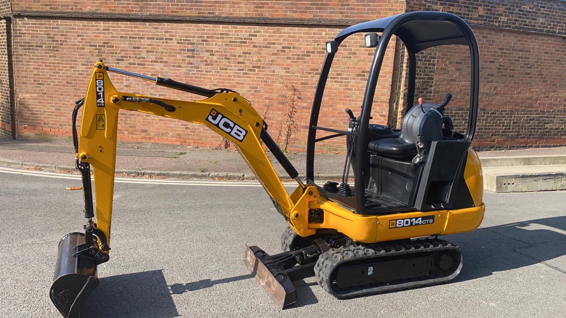 Jcb 8014 cts Mini Digger 2014 - Image 8 of 12