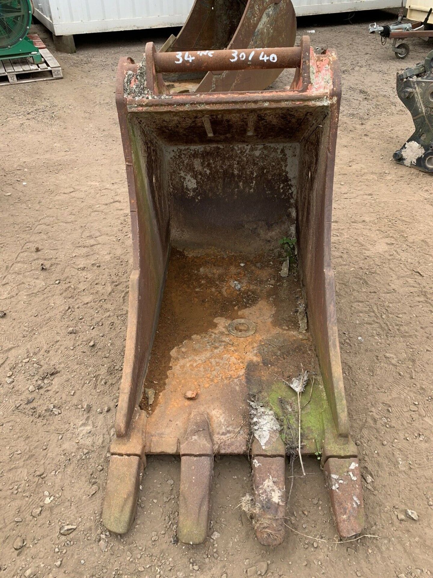 Digger Bucket. To fit 20 - 30 Ton Machine - Image 4 of 5