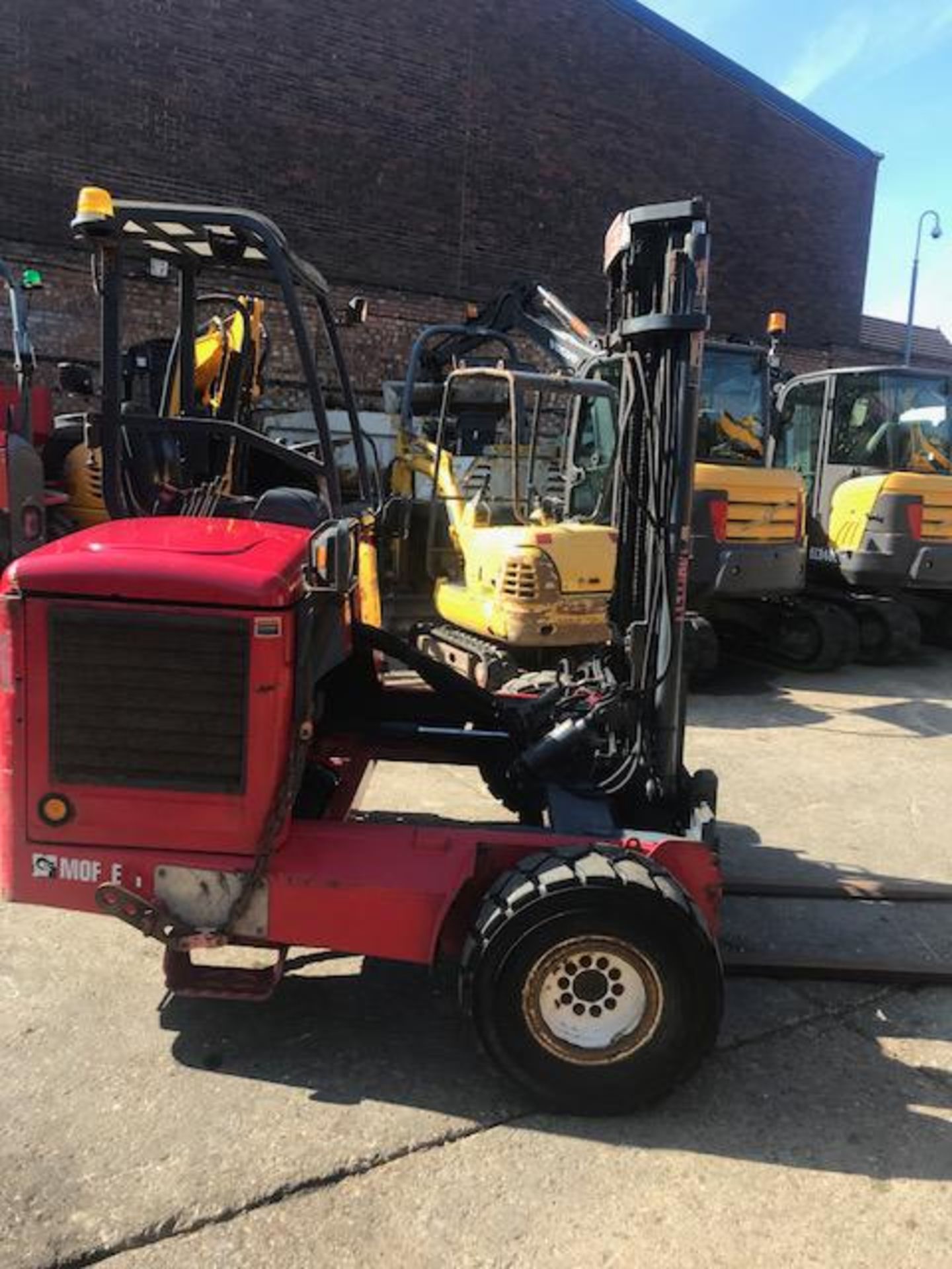 Moffet Mounty Truck Mounted Forklift 2008 - Image 6 of 13