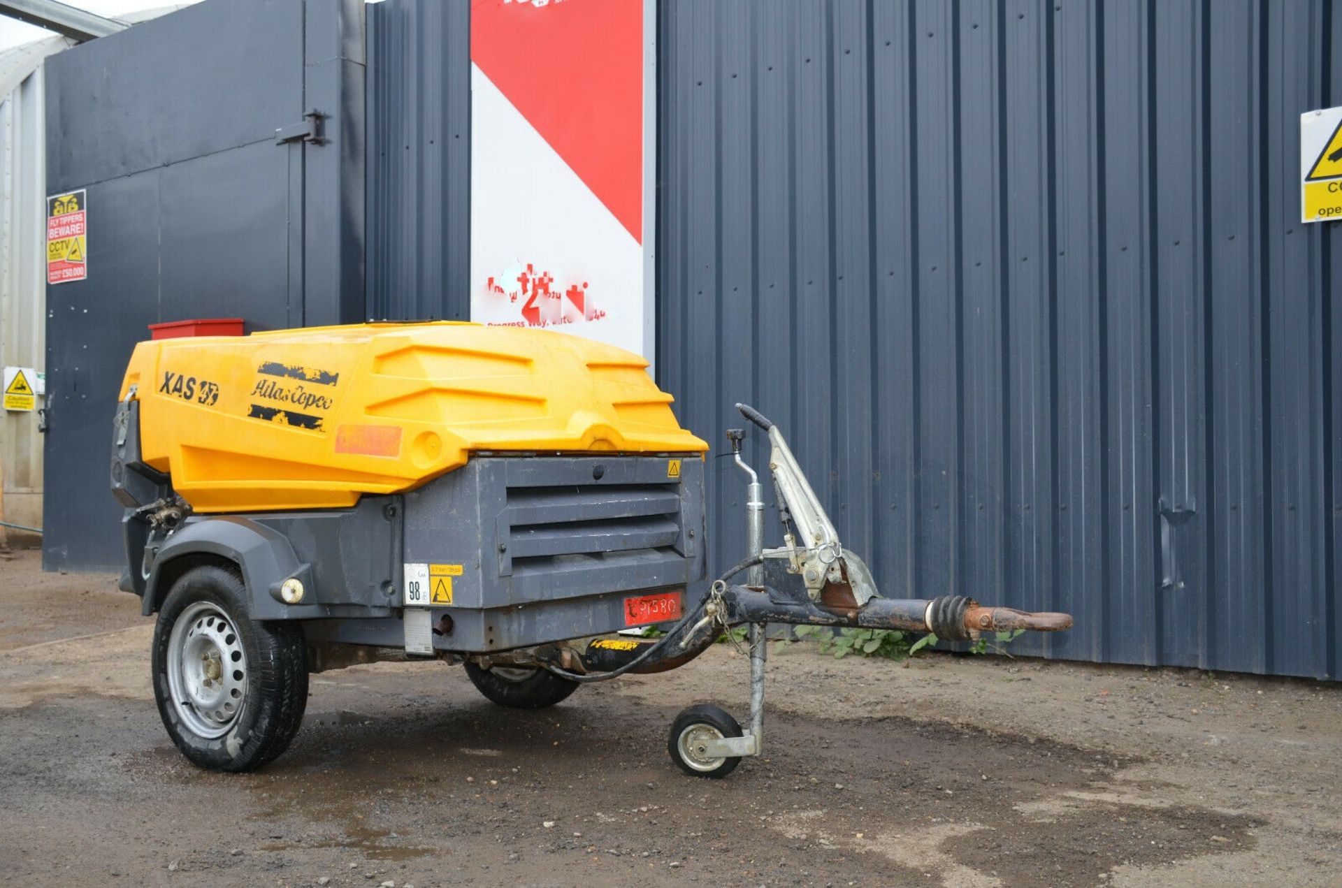 Atlas Copco Compressor XAS47 KD 2014 - Image 2 of 13