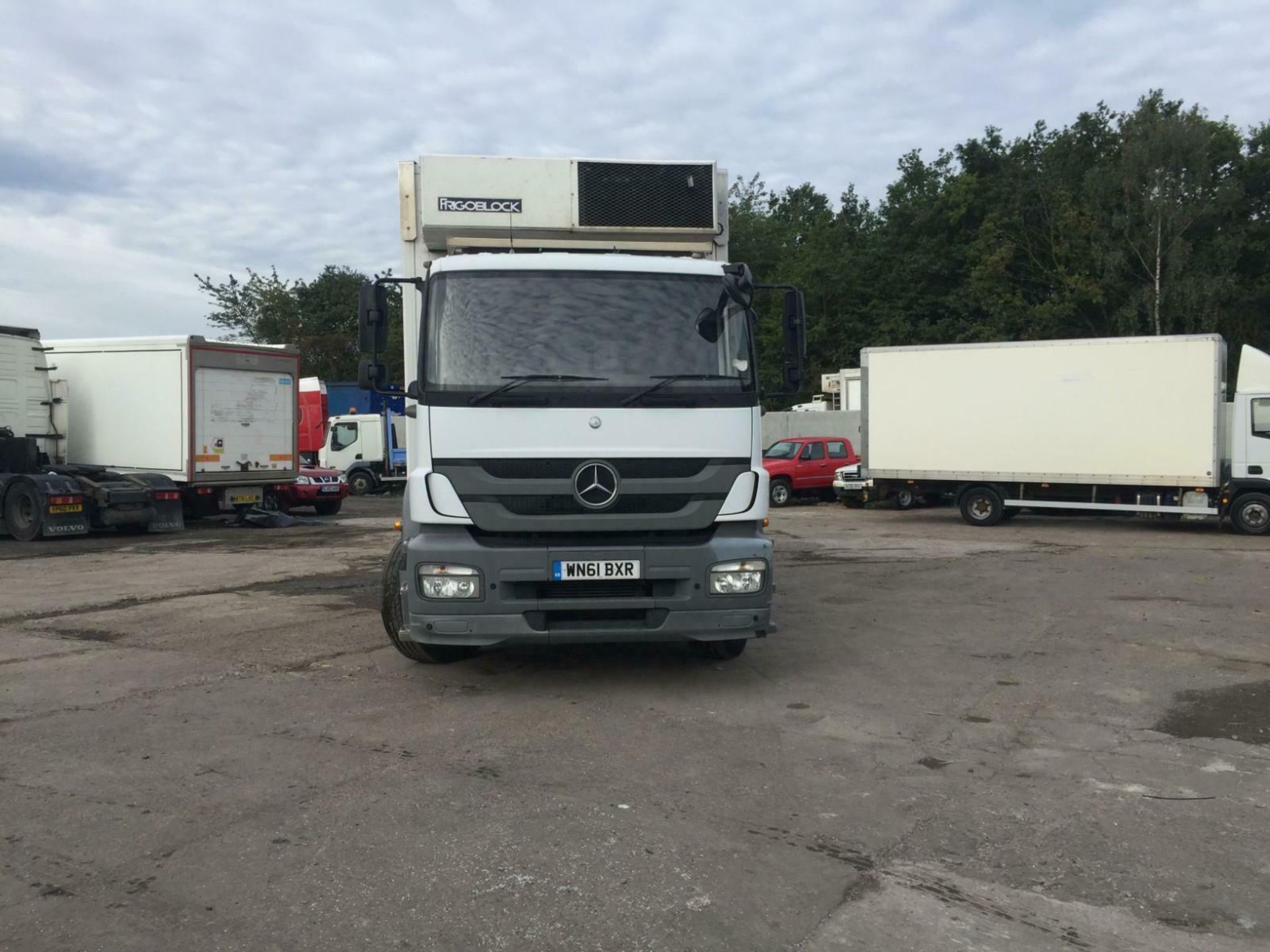 Mercedes Axor 2011 - Image 7 of 12