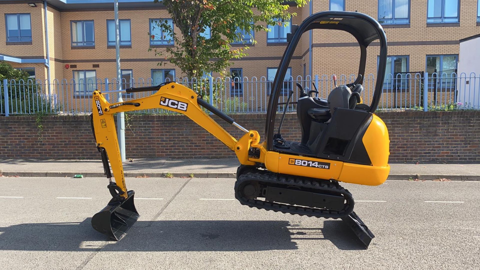 Jcb 8014 cts Mini Digger 2014 - Image 2 of 12