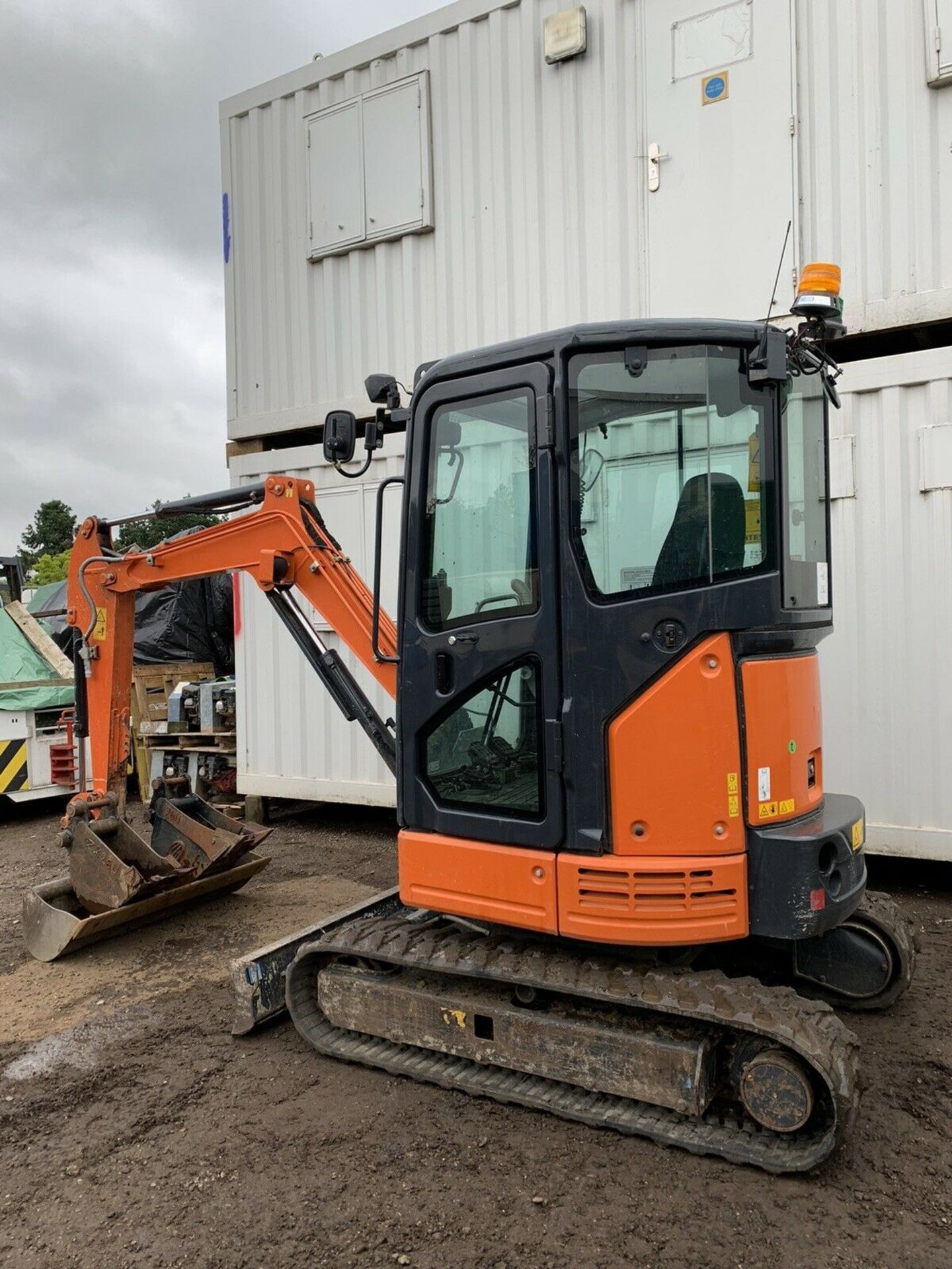 Hitachi Digger Excavator 2018 - Image 4 of 10