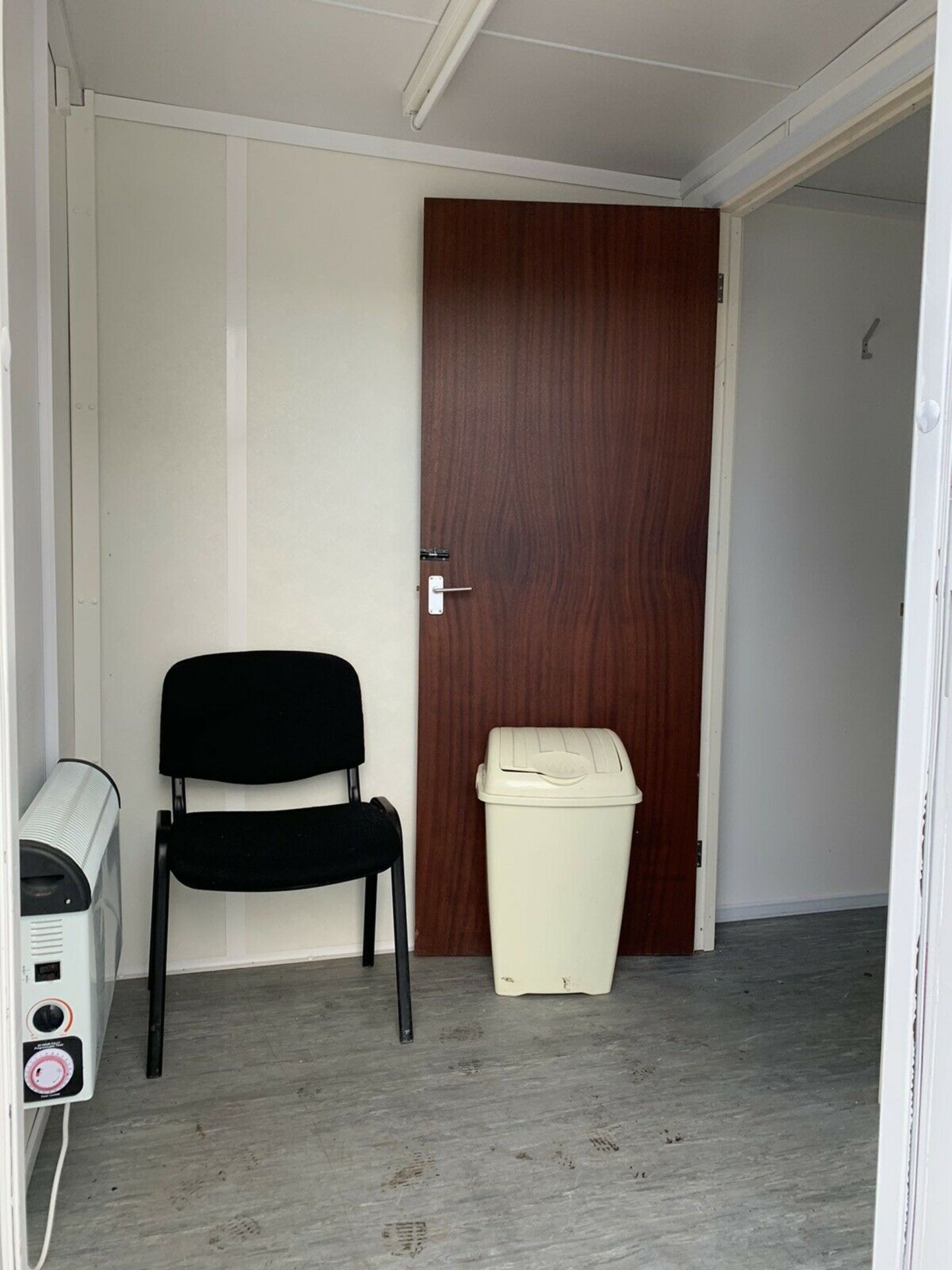 Anti Vandal Steel Portable Office With Toilet - Image 10 of 11