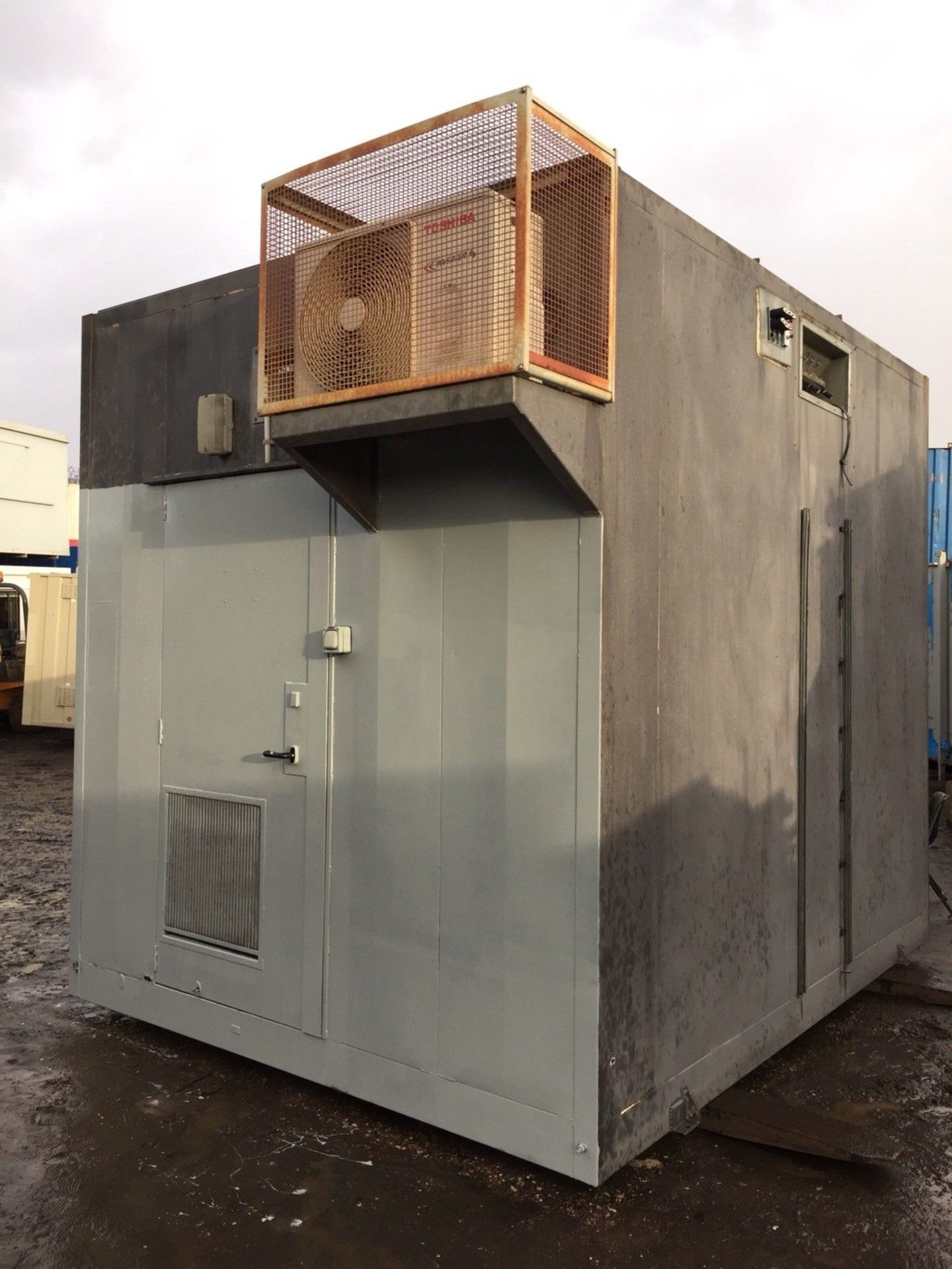 Portable Storage Unit - Image 12 of 12