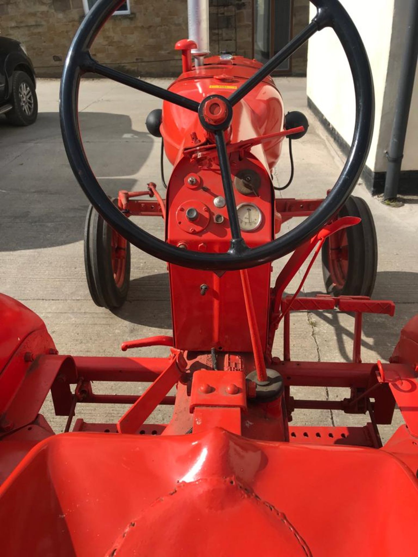 Allis Chalmers 270 Tractor - Image 3 of 5