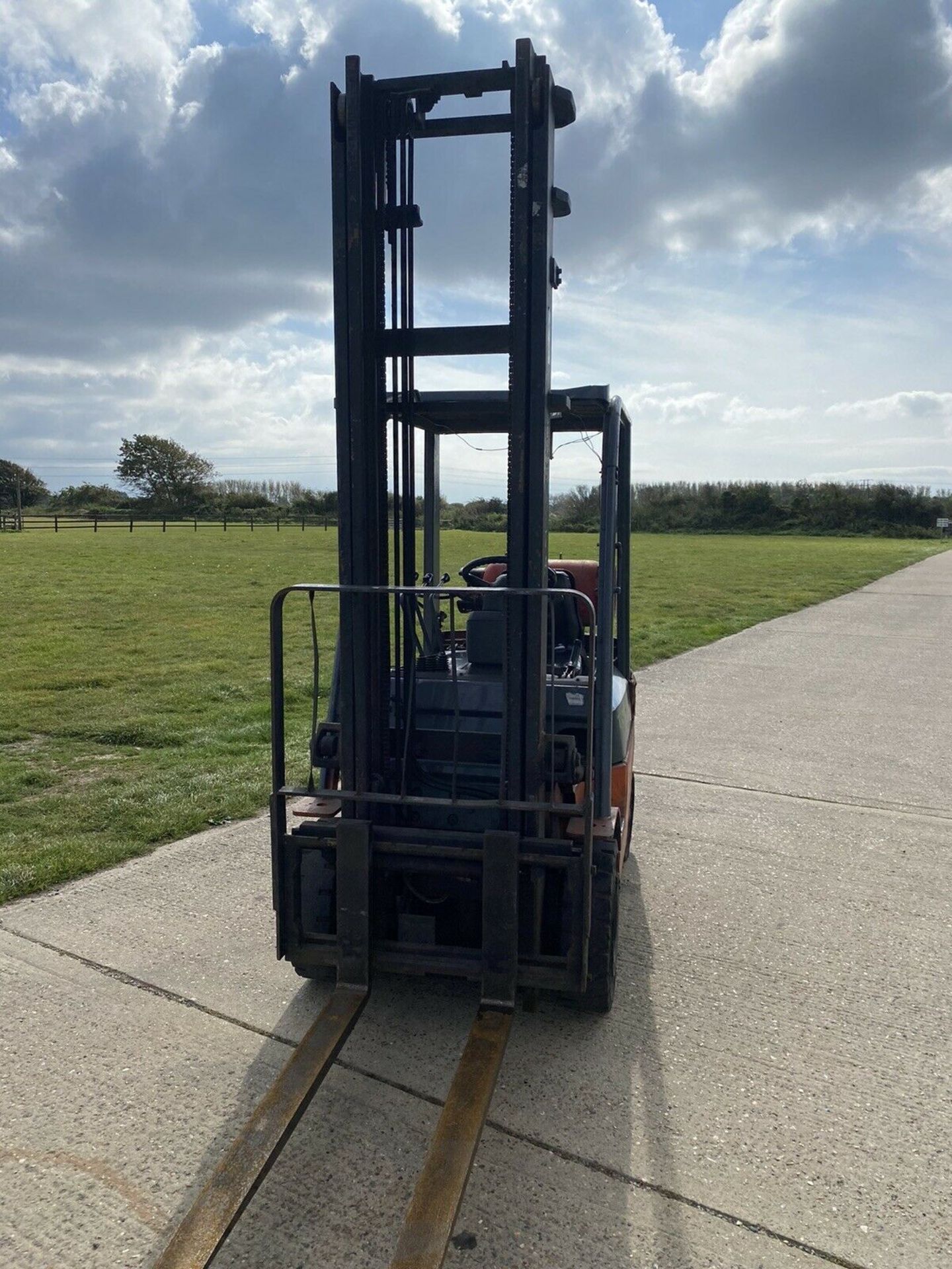 Toyota Gas Forklift - Image 3 of 4