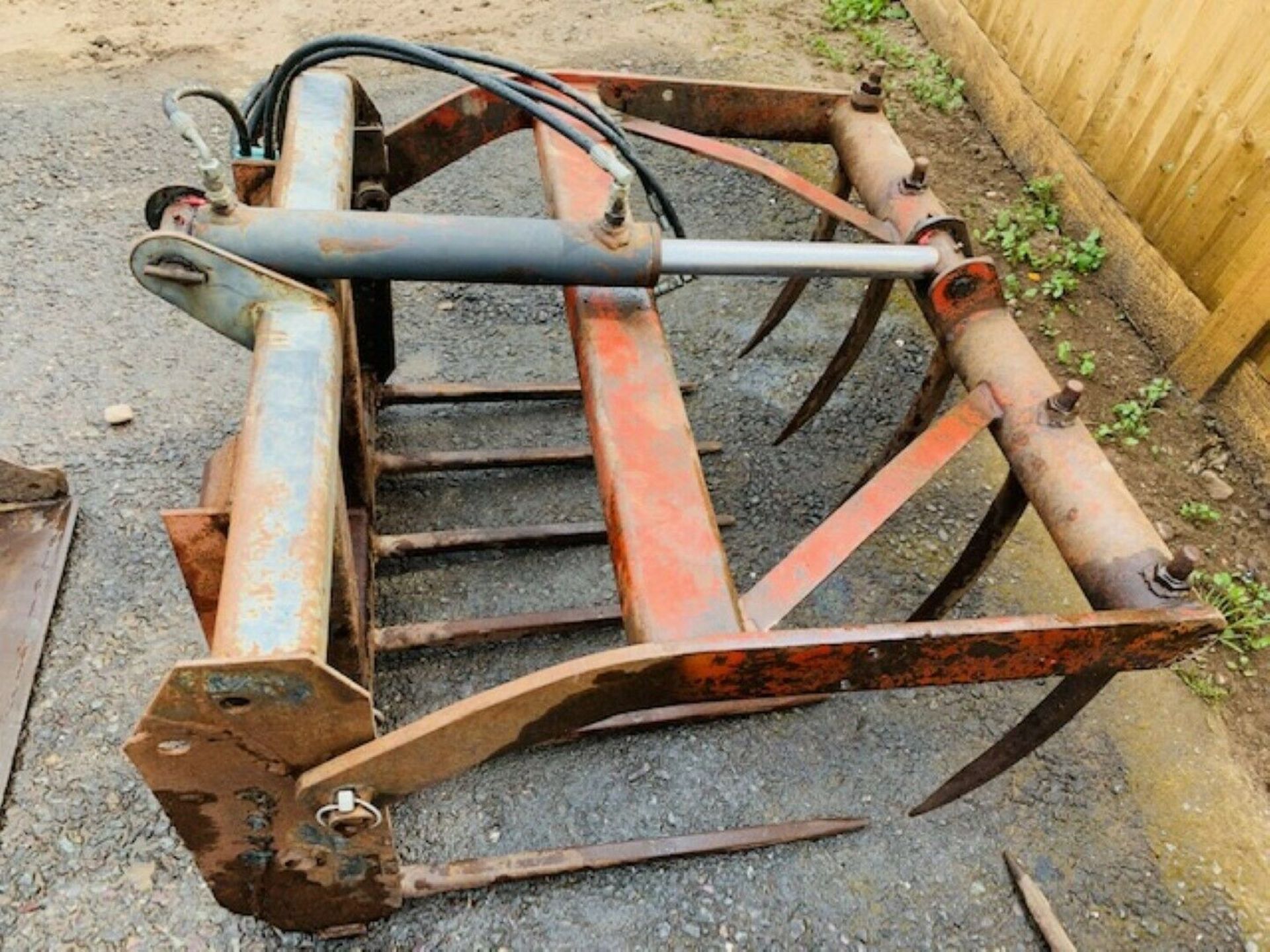 Bobcat 443 Skidsteer - Image 9 of 12