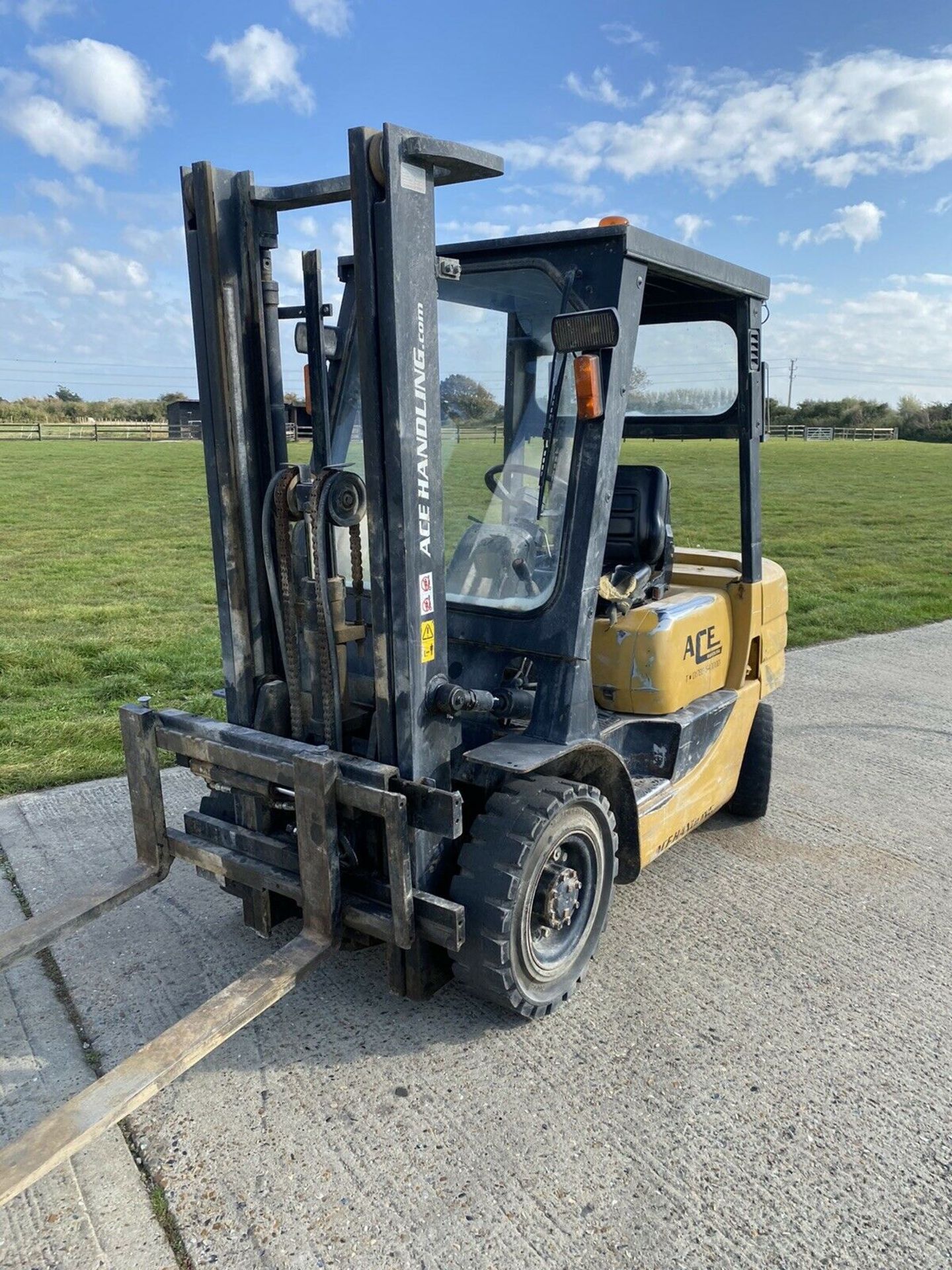 Cat Diesel Forklift Truck - Image 3 of 4