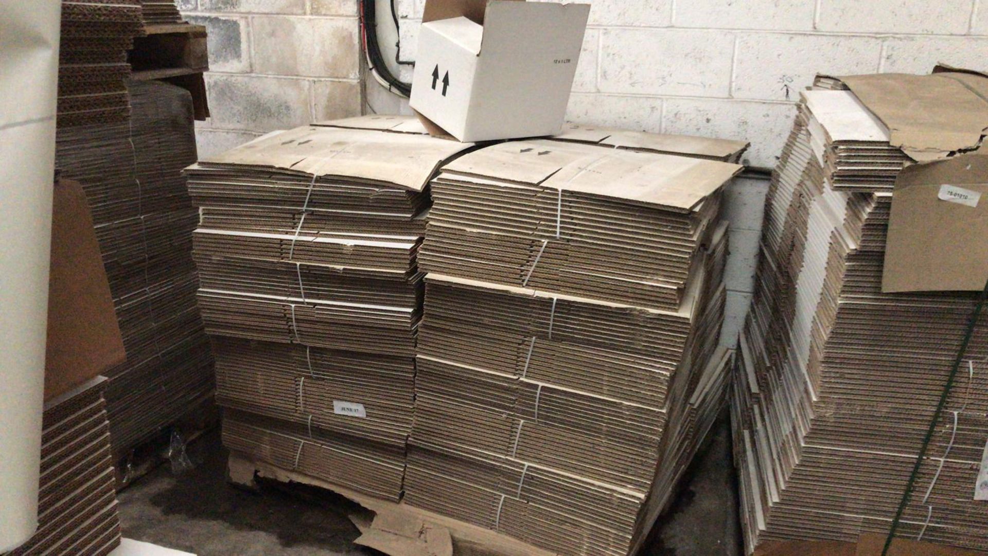 6x Pallets of Cardboard Boxes - Image 3 of 3