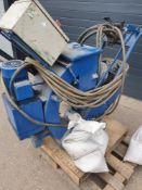 Floor shot blasting machine