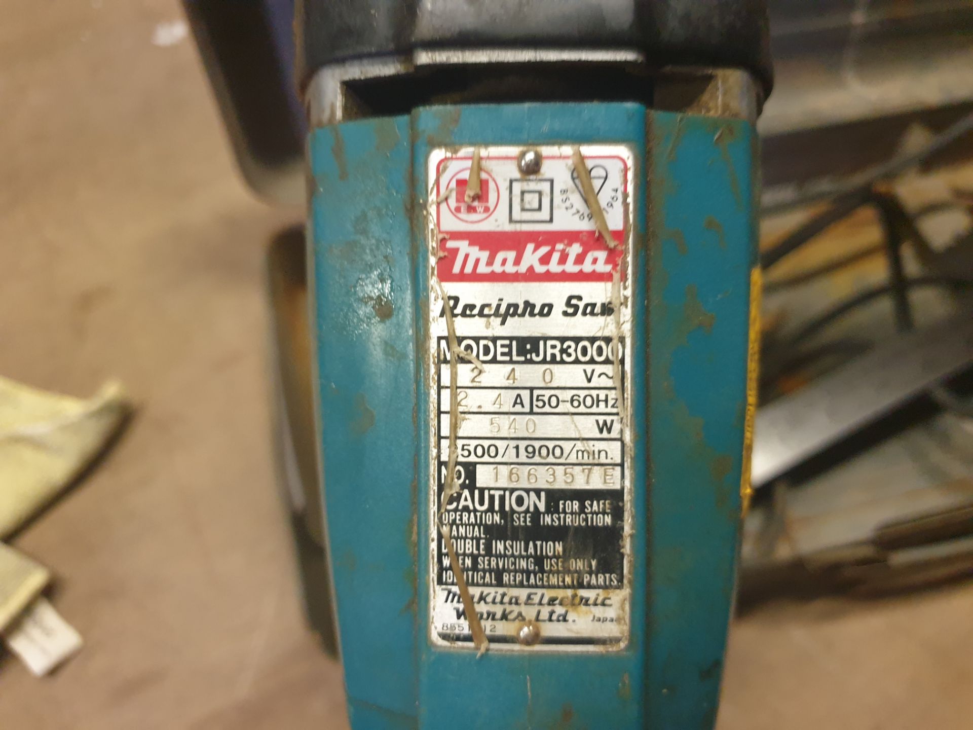 Makita Reciprocating Saw - JR3000 240V 540W - Used - with blades - Image 2 of 3