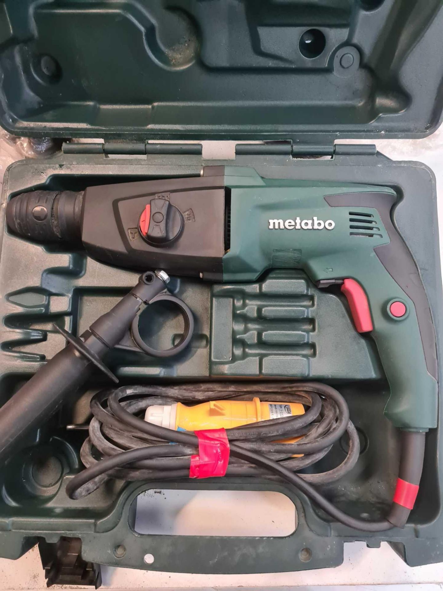 Metabo hammer drill BHE2444 110volts - Image 2 of 2